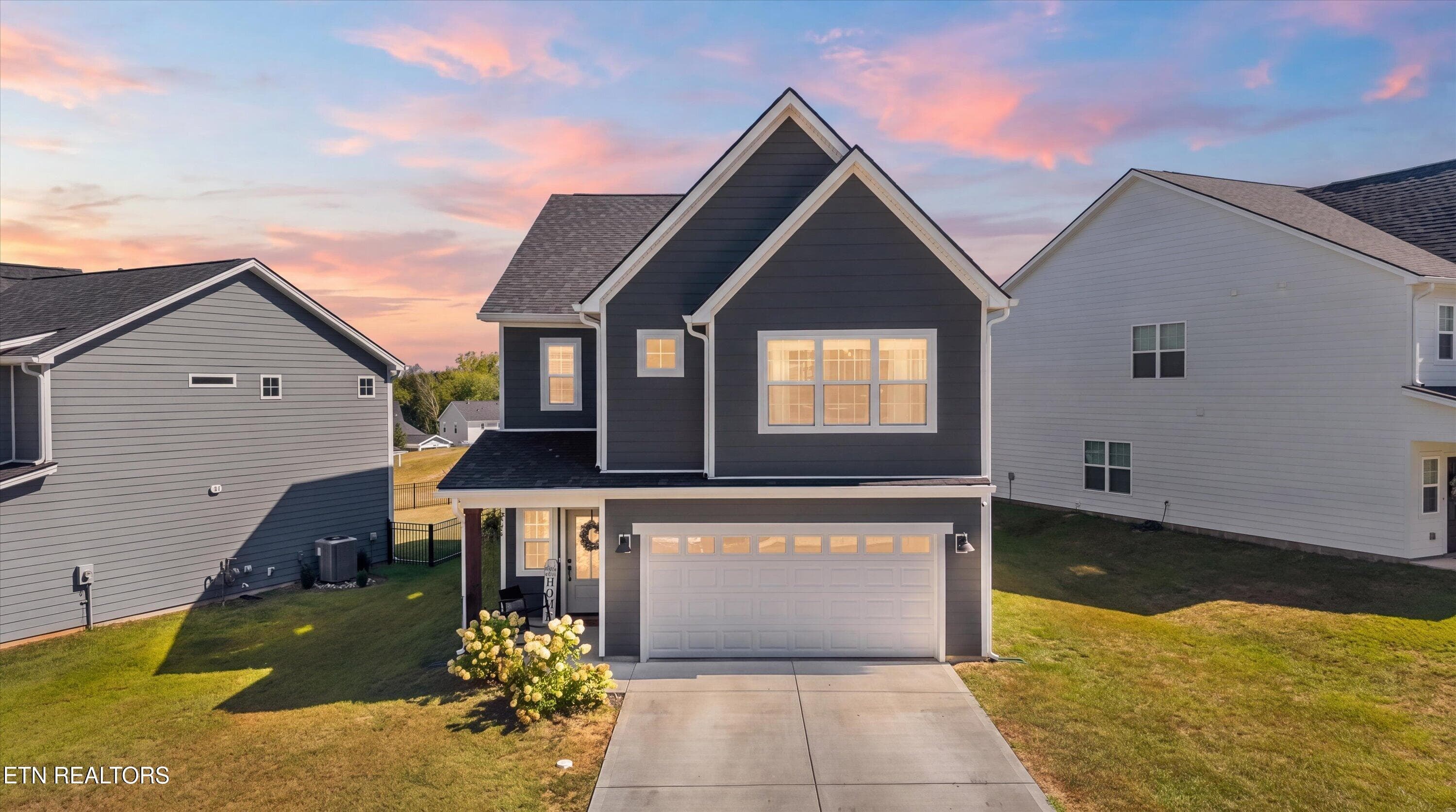 03-hf_20260911_120940_03e9a427-98eb-45f6 - 1645 Spring Berry Lane, Knoxville, TN 37924, Knoxville