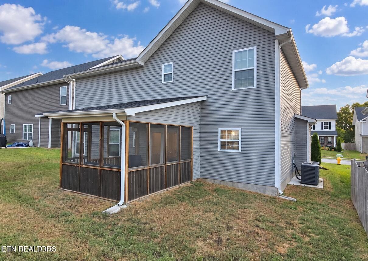 Backyard - 5947 Honeycrisp Rd, Knoxville, TN 37931, Knoxville
