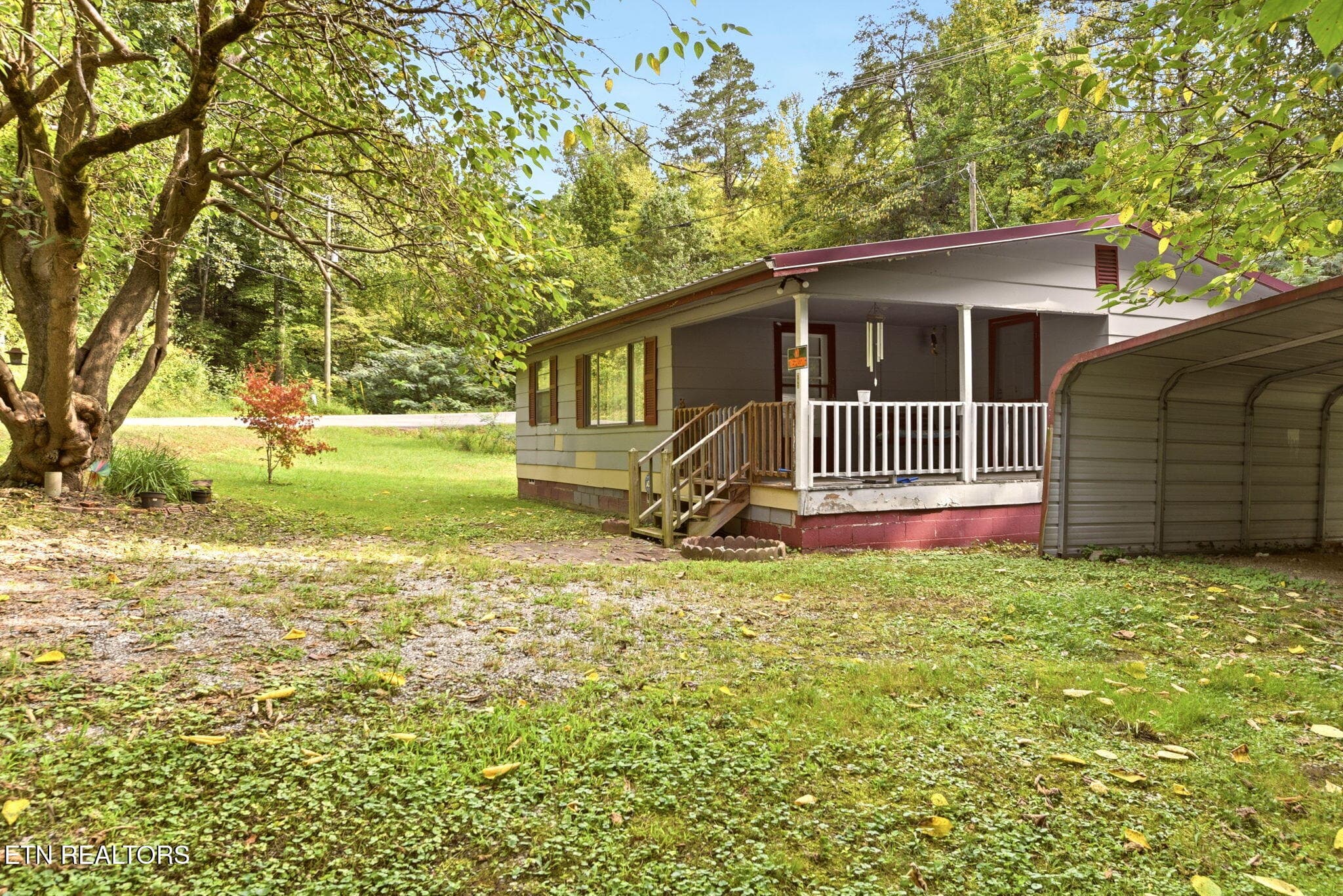 2-web-or-mls-Smith243 (7) - 243 Smith Rd, Clinton, TN 37716