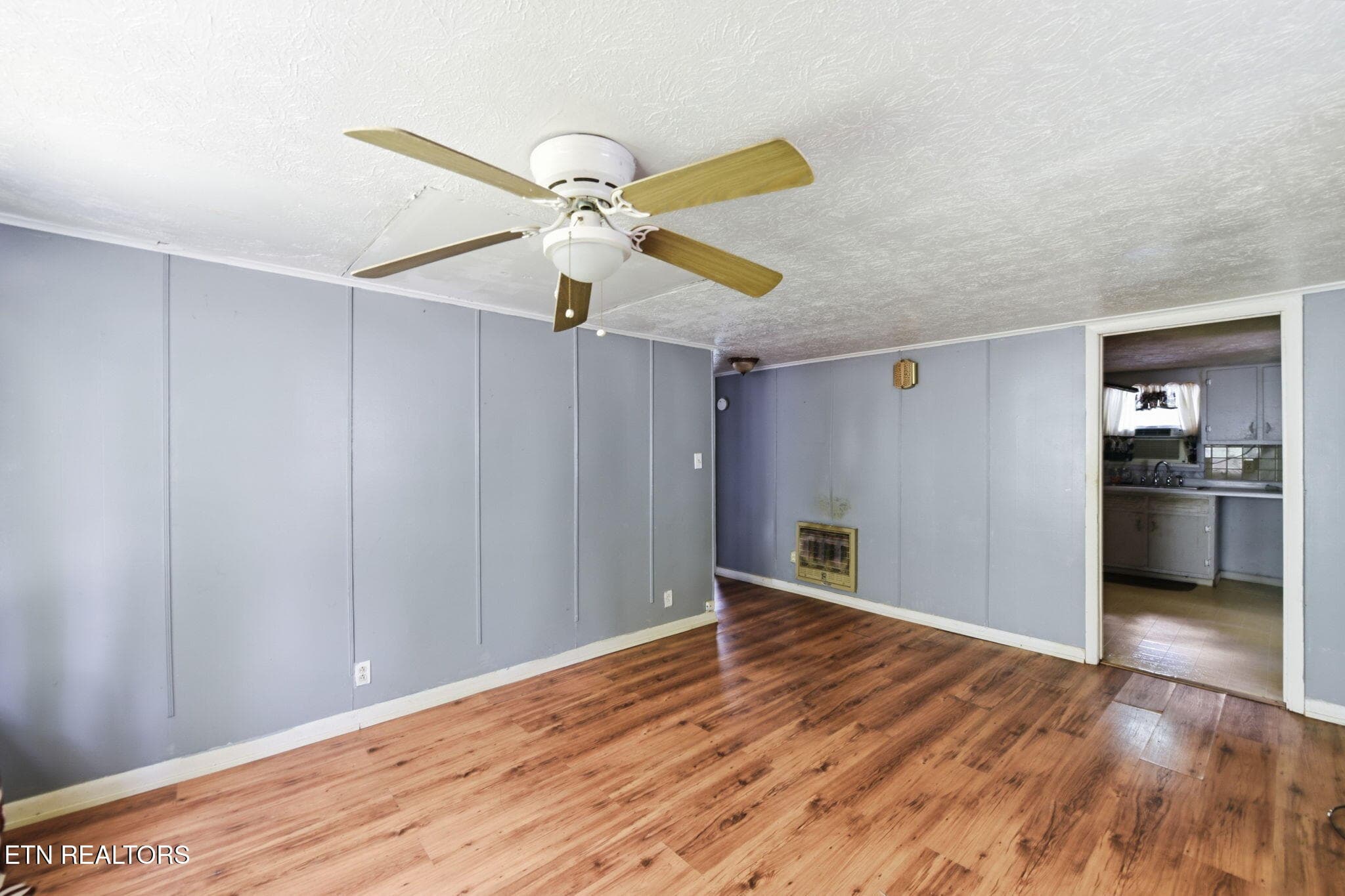7-web-or-mls-Smith243 (10) - 243 Smith Rd, Clinton, TN 37716