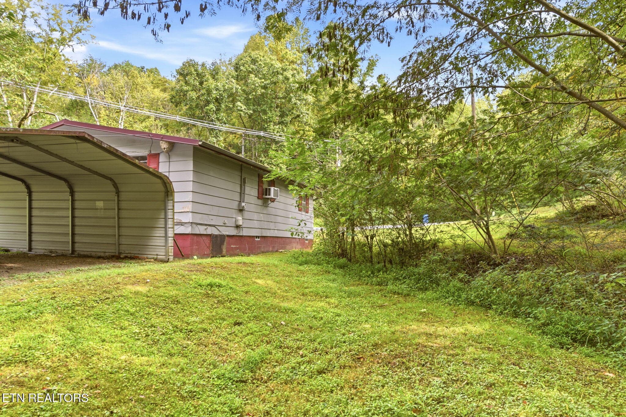 17-web-or-mls-Smith243 (6) - 243 Smith Rd, Clinton, TN 37716