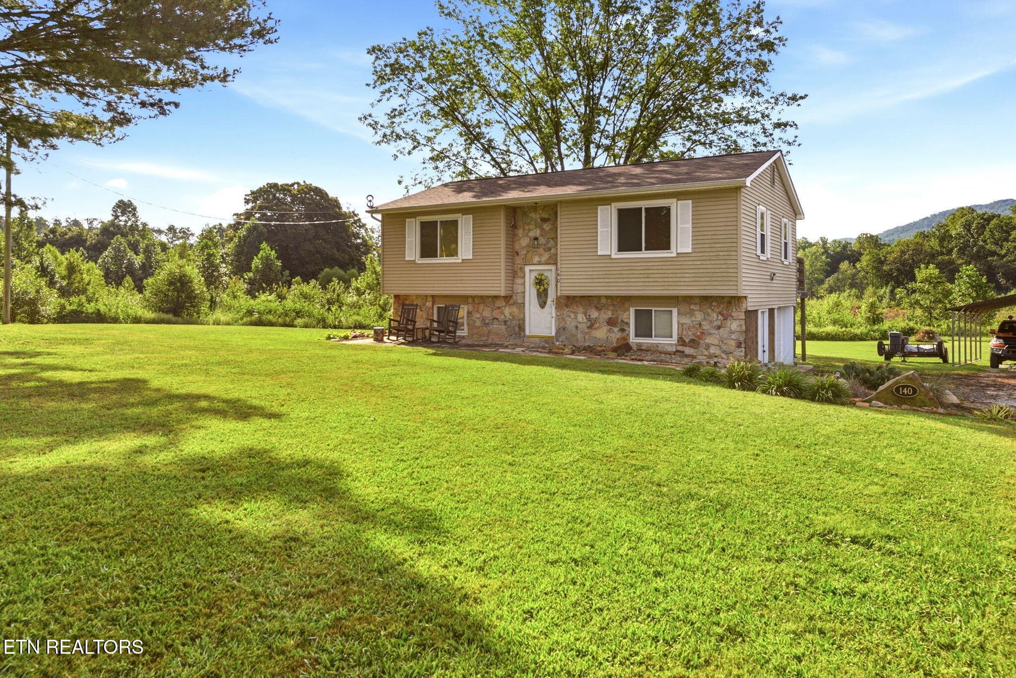 2-web-or-mls-Susak140 (2) - 140 Susack Lane, Wartburg, TN 37887, Wartburg