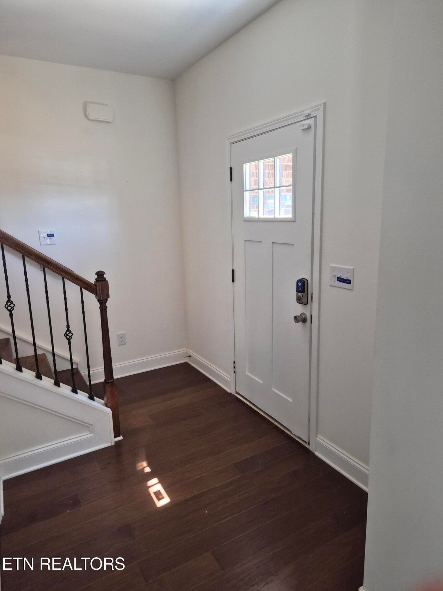 Green Ash Ln Inside Front Door - 2714 Green Ash Lane, Knoxville, TN 37932, Knoxville