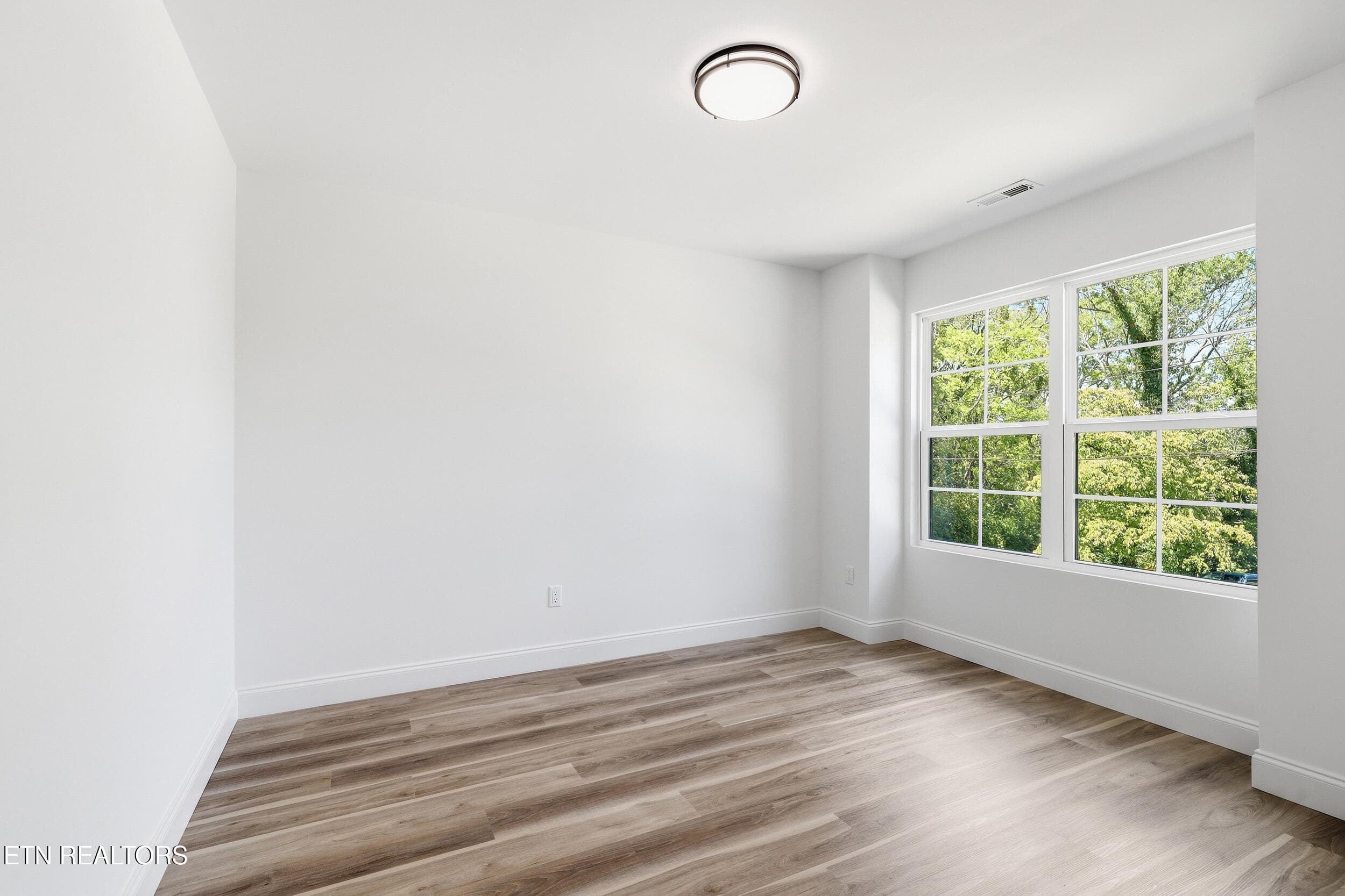 044 - 2204 Cityview Ave, Knoxville, TN 37915, Knoxville
