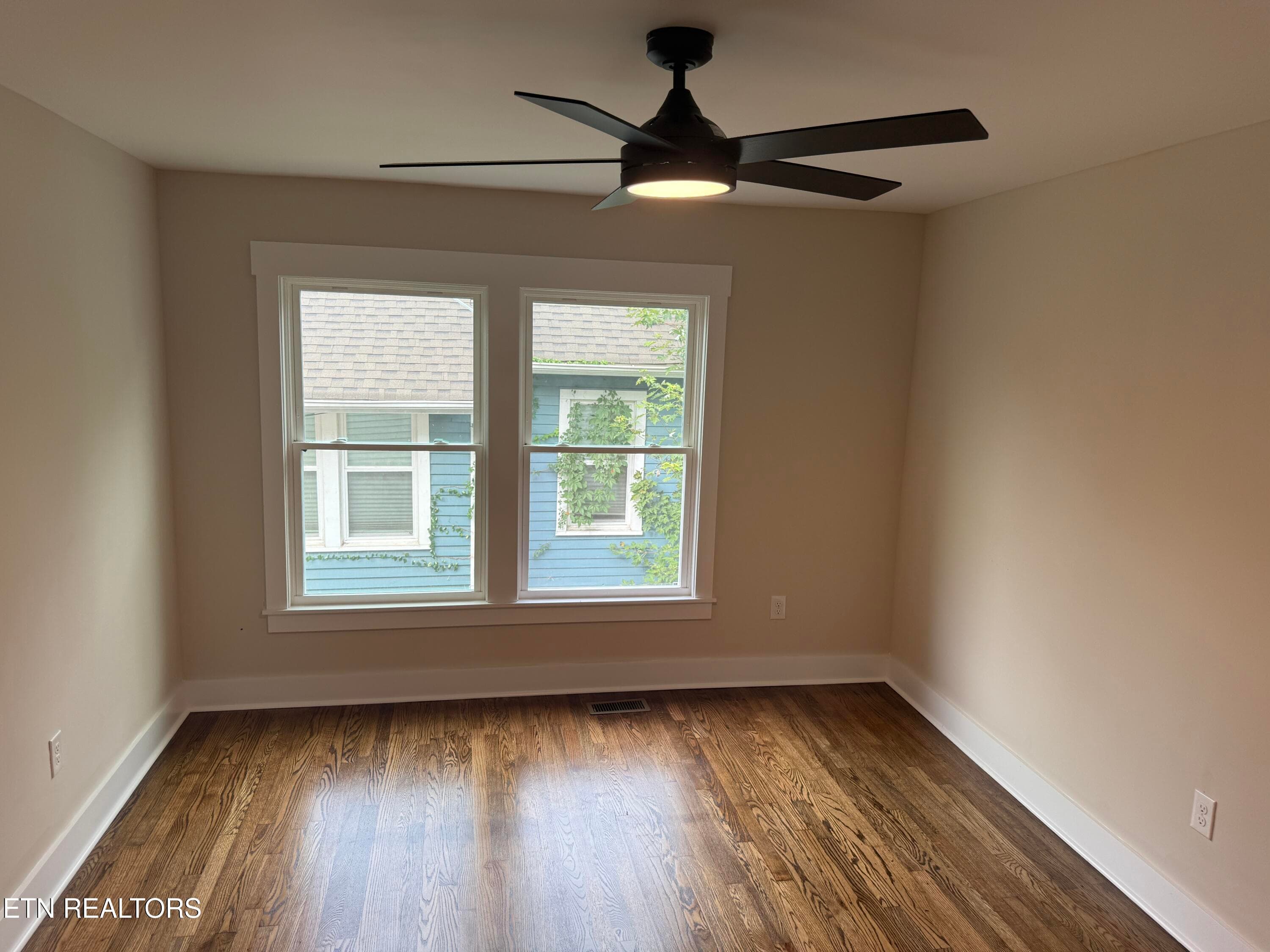 11 - 1507 McCroskey Ave, Knoxville, TN 37917, Knoxville