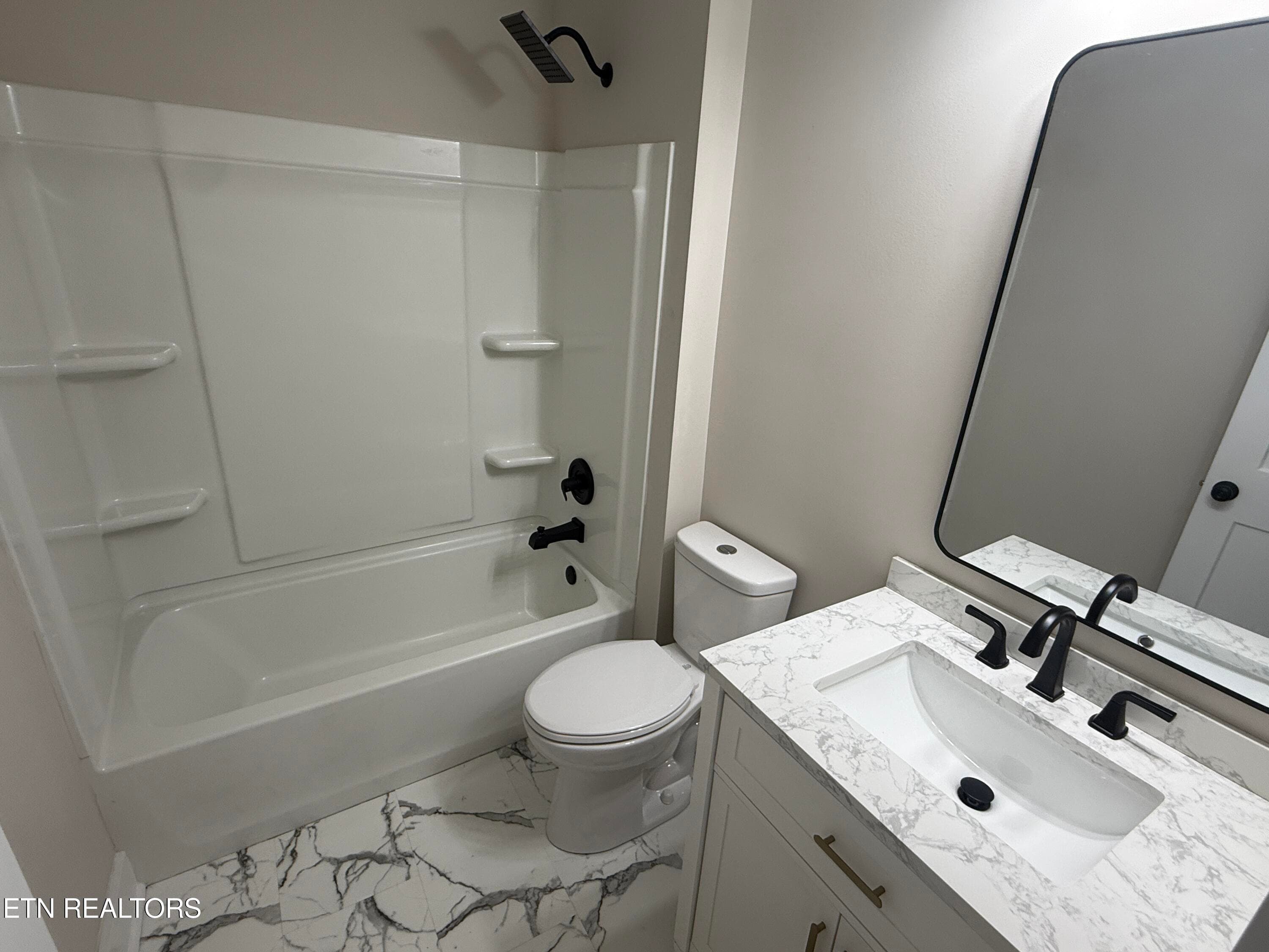 13 - 1507 McCroskey Ave, Knoxville, TN 37917, Knoxville