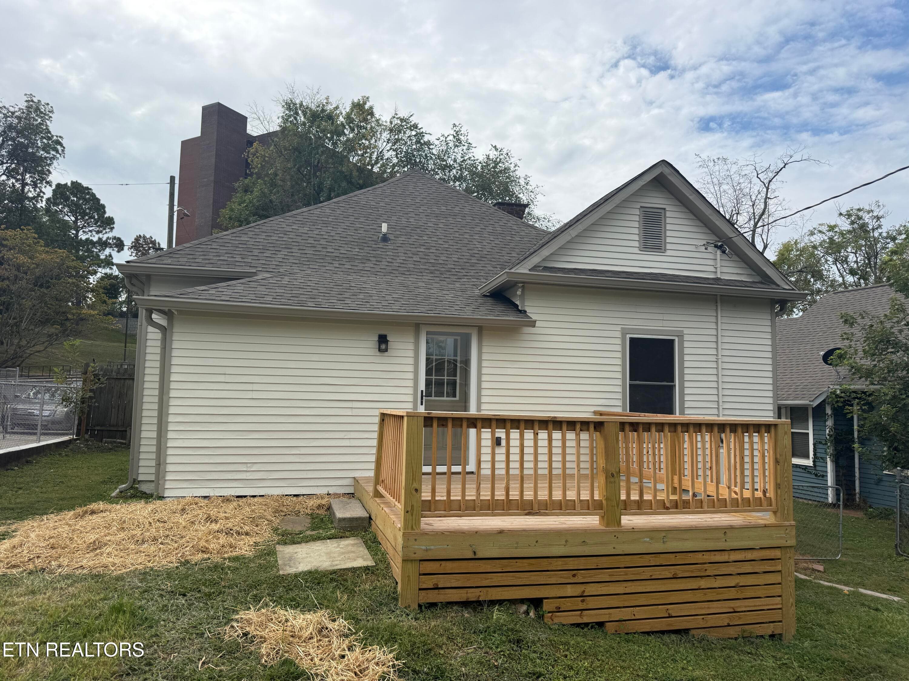 21 - 1507 McCroskey Ave, Knoxville, TN 37917, Knoxville