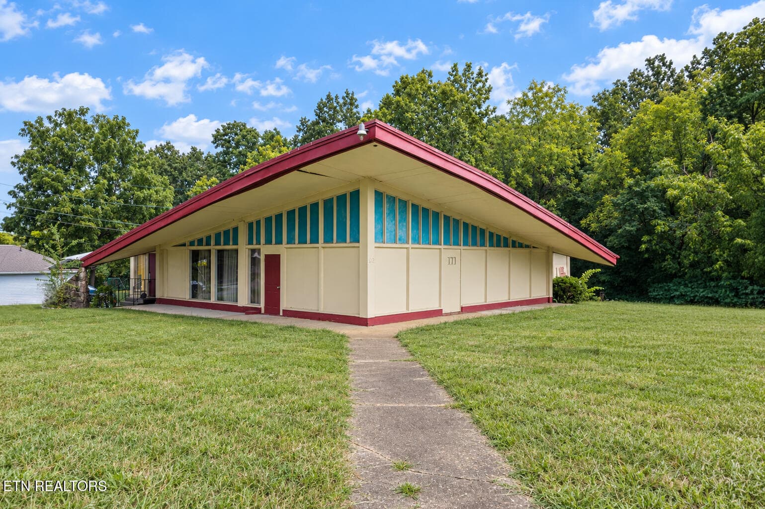 File 2 - 5022 Inskip Rd, Knoxville, TN 37912, Knoxville