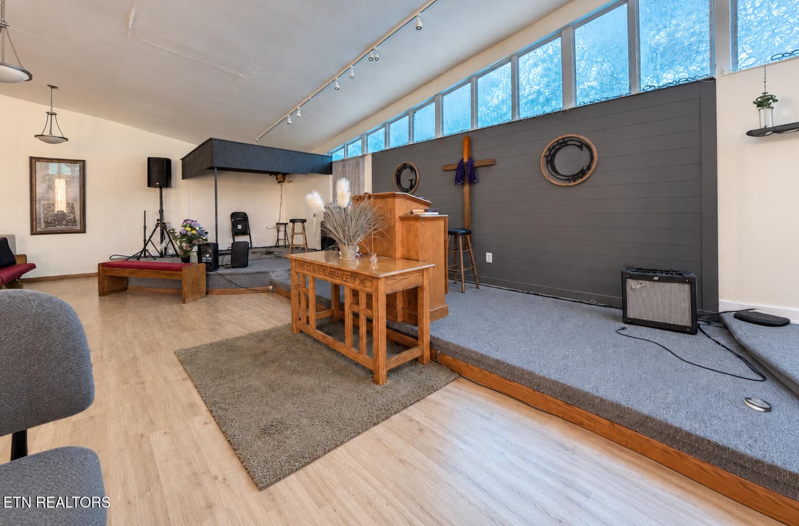 File 16 - 5022 Inskip Rd, Knoxville, TN 37912, Knoxville