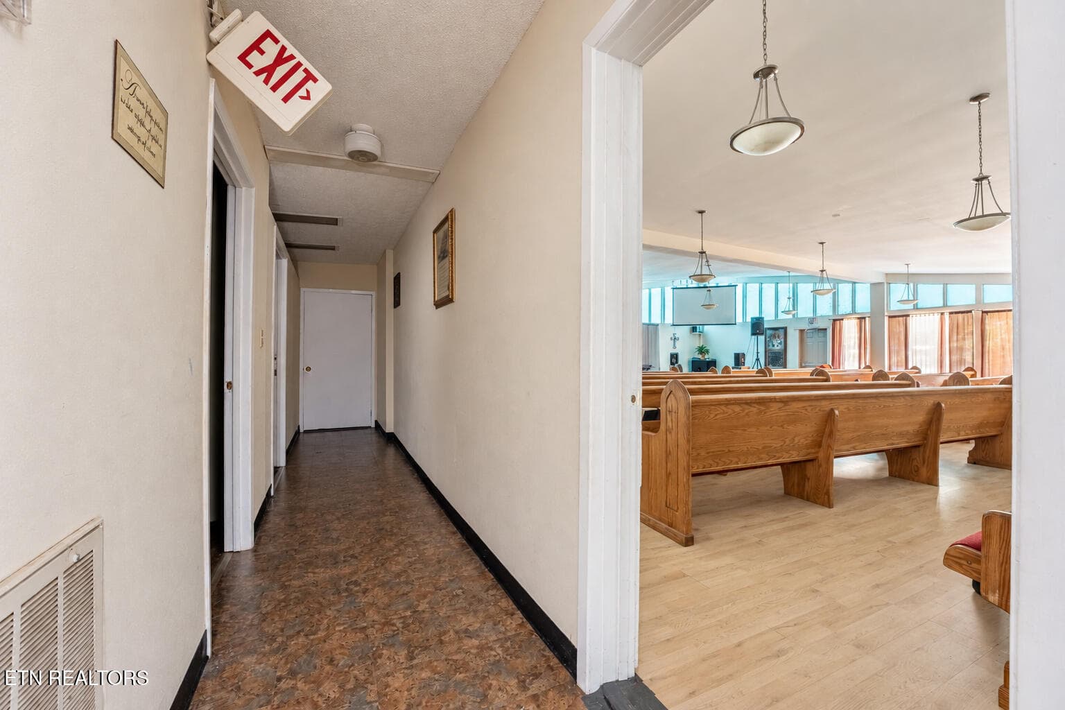 File 19 - 5022 Inskip Rd, Knoxville, TN 37912, Knoxville