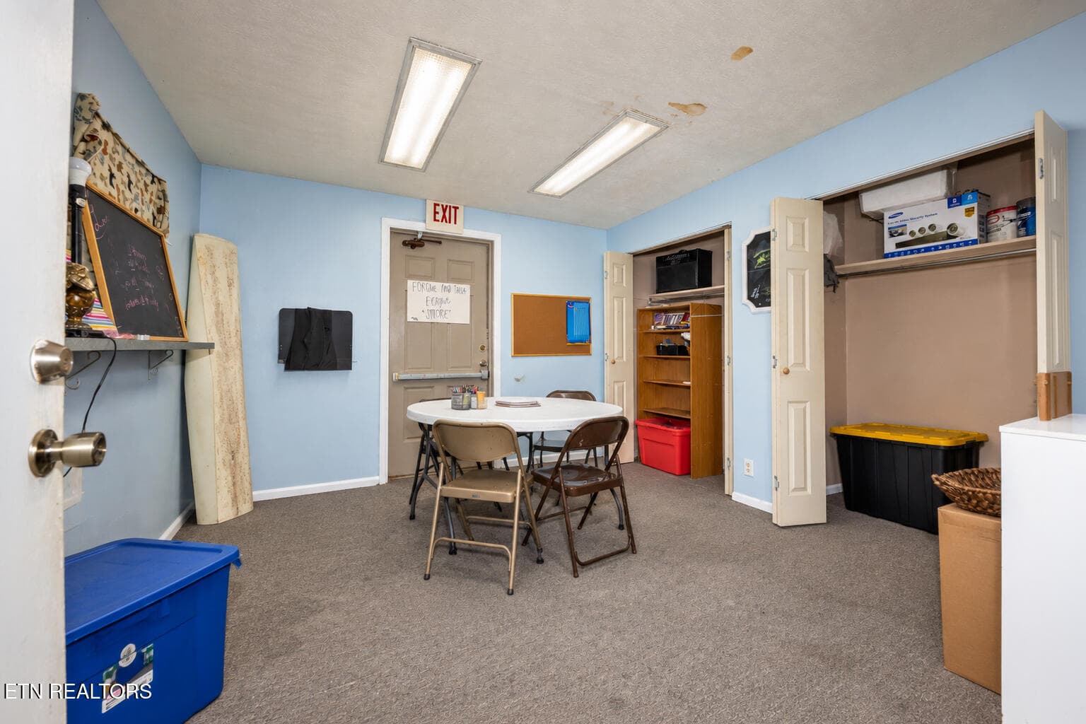 File 22 - 5022 Inskip Rd, Knoxville, TN 37912, Knoxville