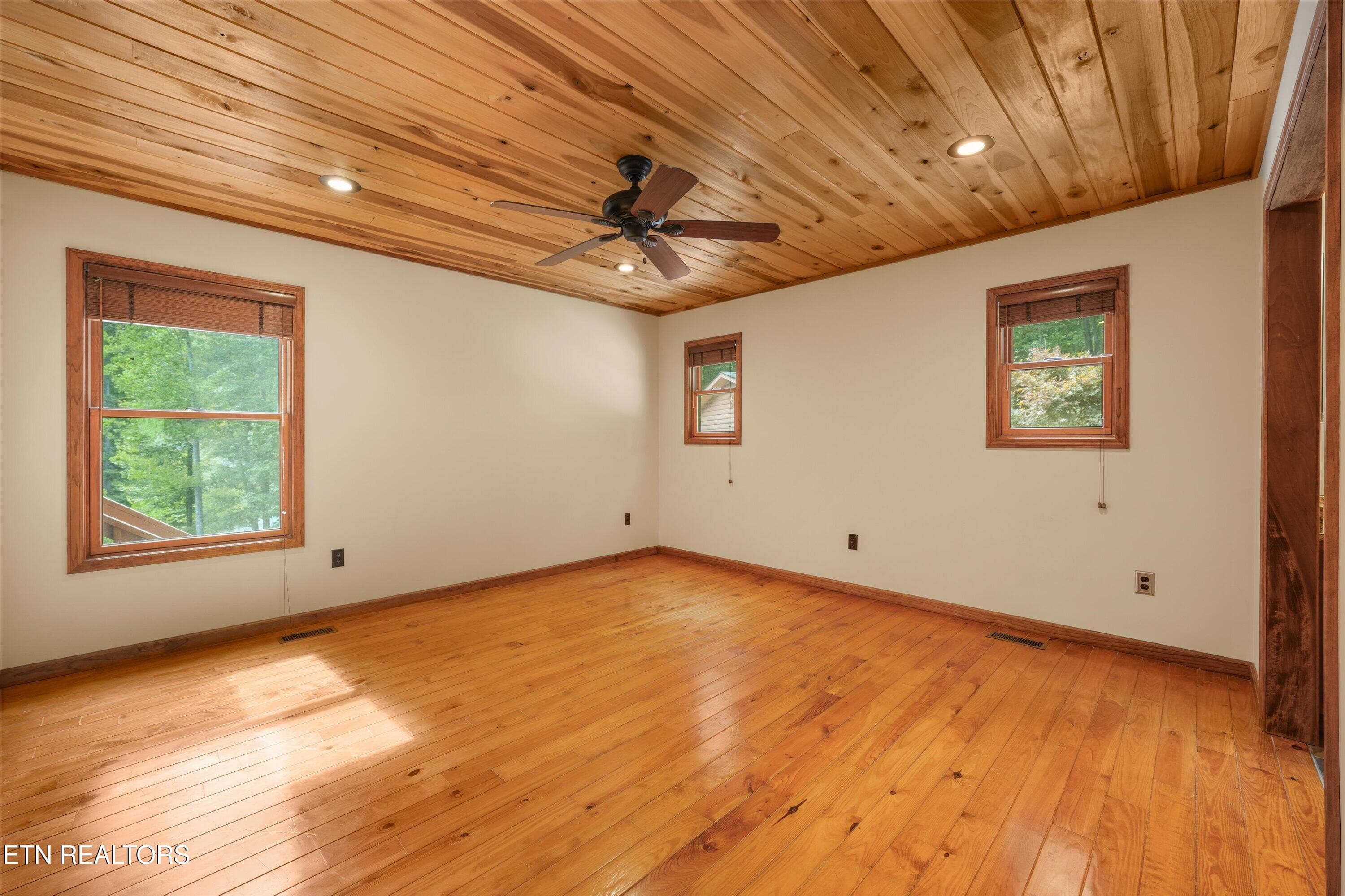 Primary - 365 Hidden Hills Rd, Wartburg, TN 37887, Wartburg