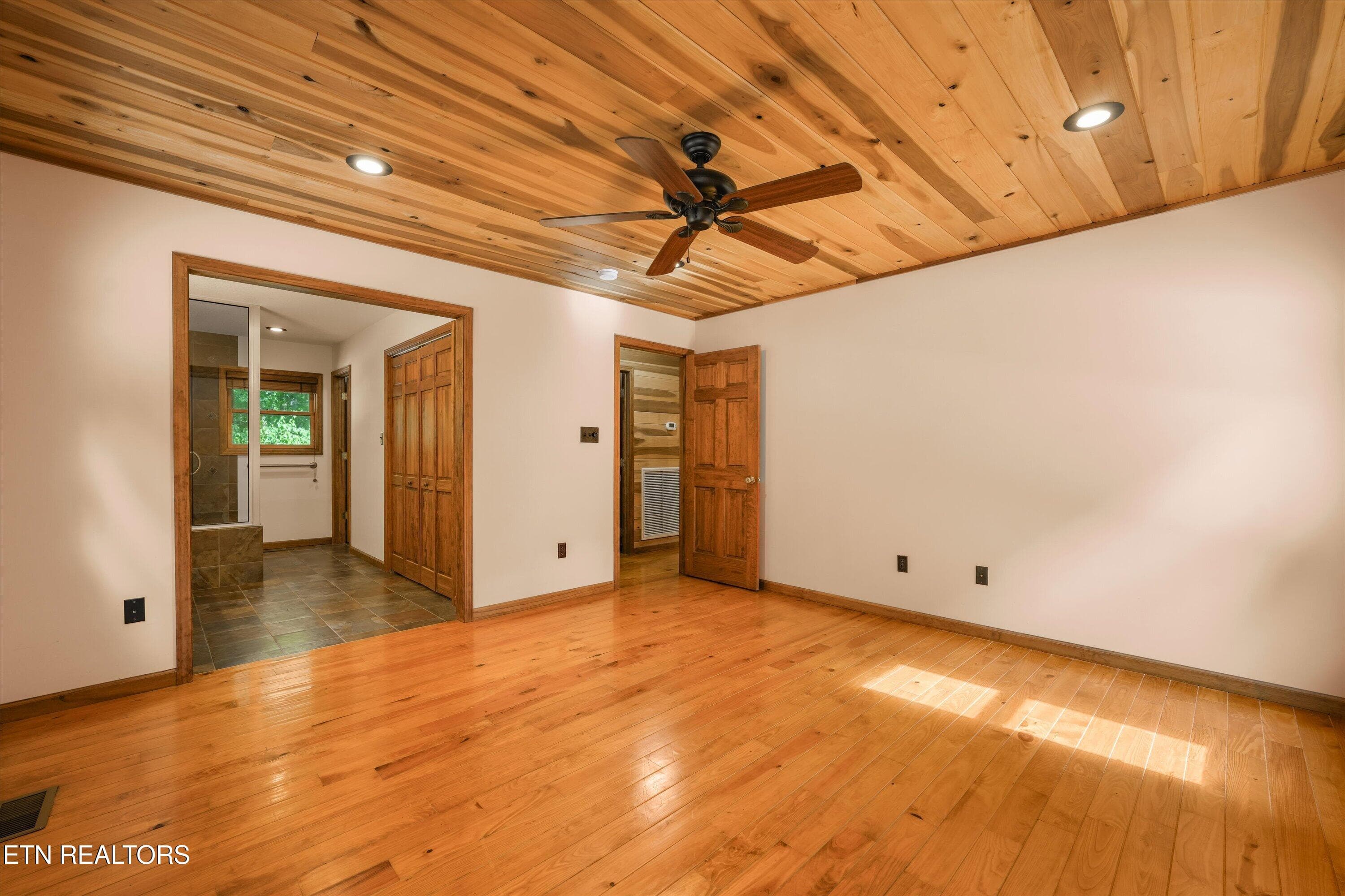 Primary - 365 Hidden Hills Rd, Wartburg, TN 37887, Wartburg