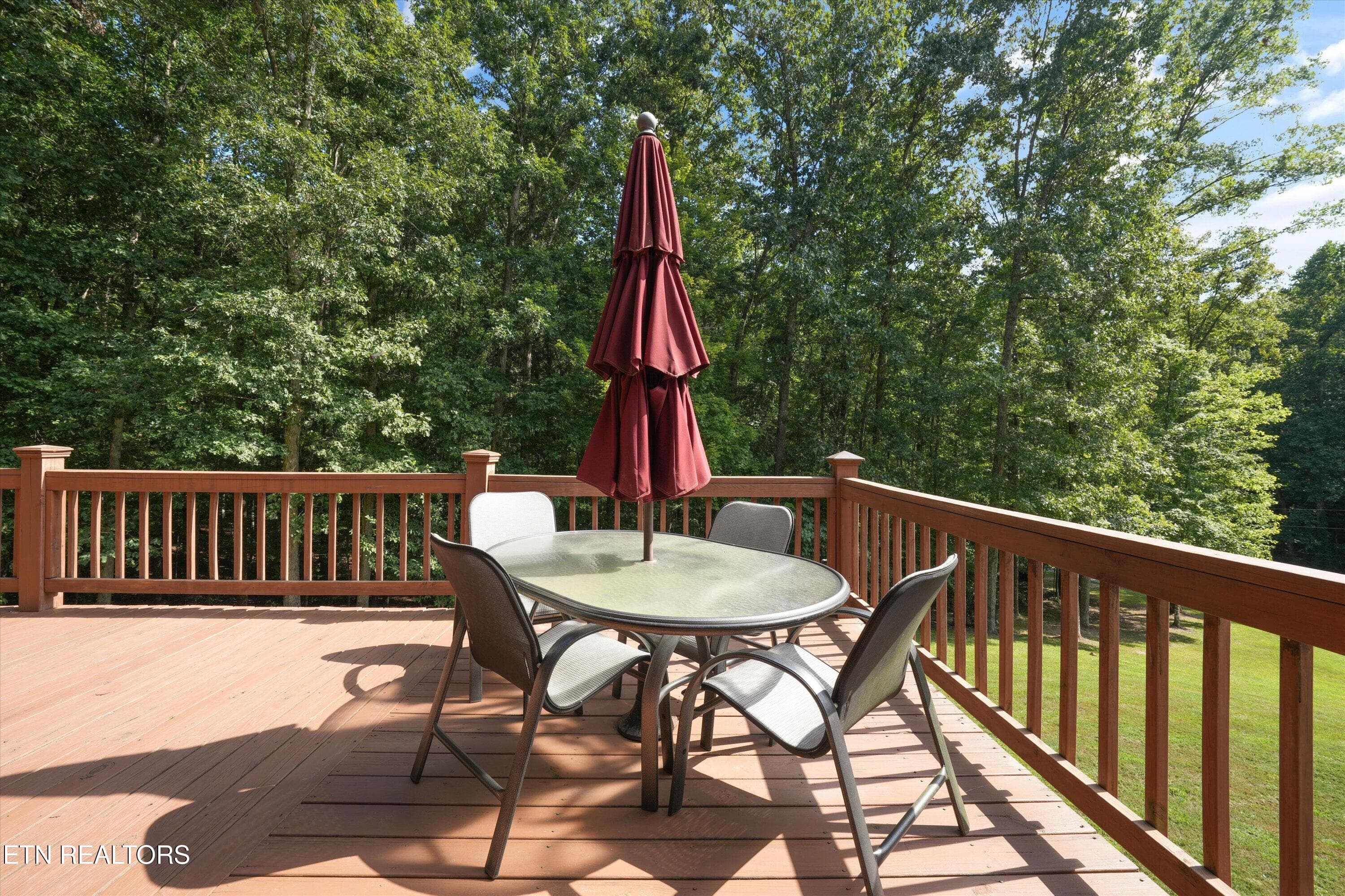 Deck - 365 Hidden Hills Rd, Wartburg, TN 37887, Wartburg