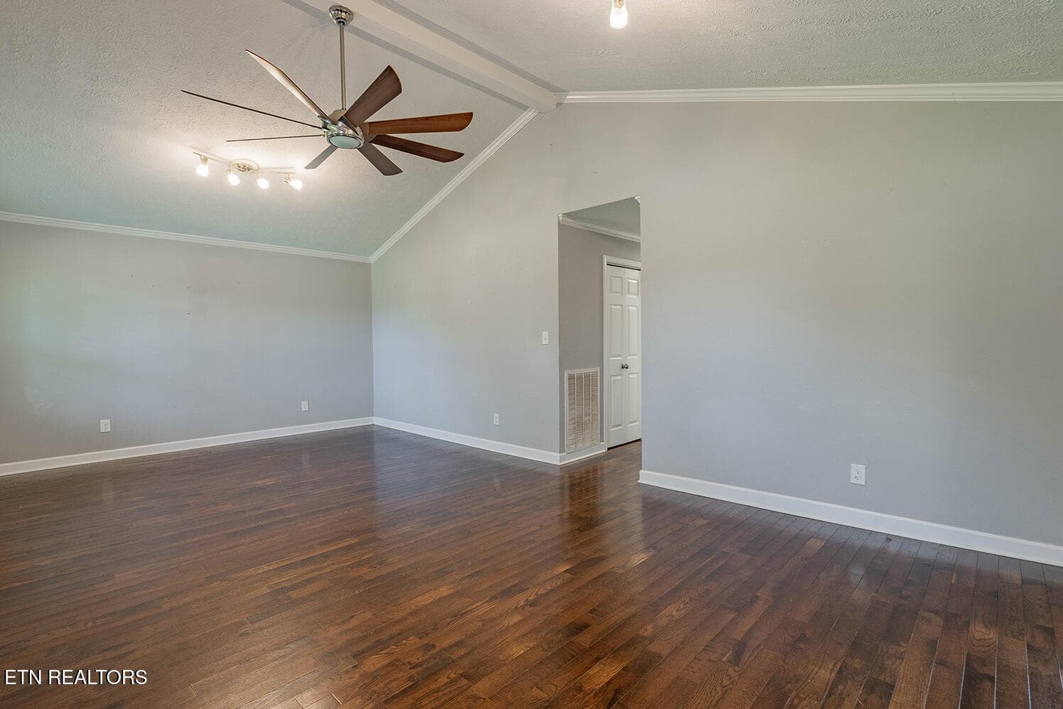 A7303829-HDR - 197 Liberty Rd, Wartburg, TN 37887, Wartburg