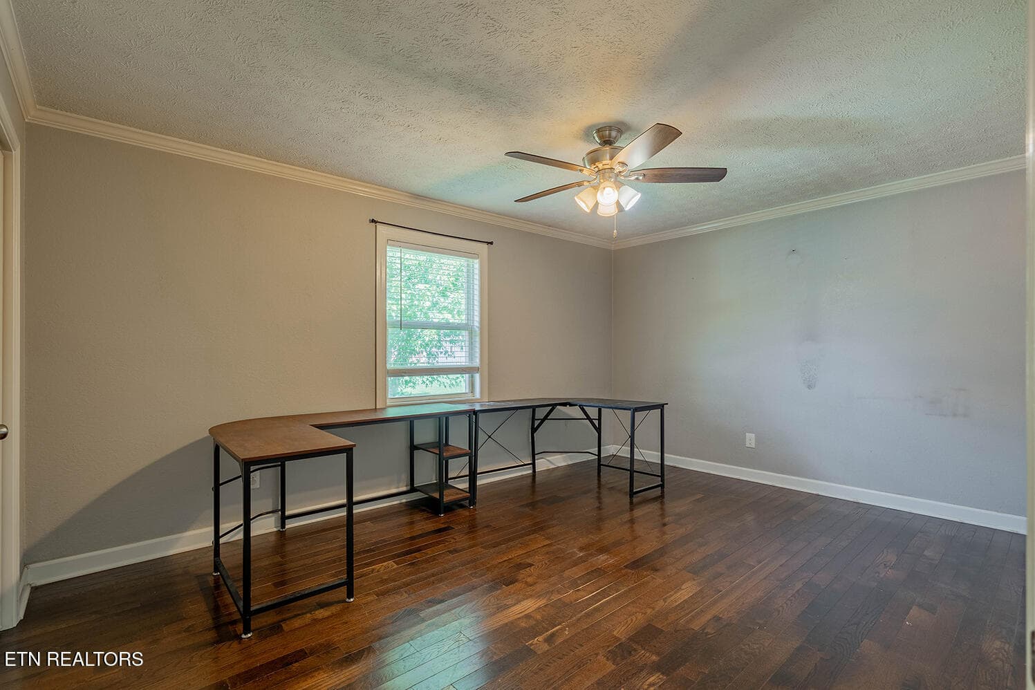 A7303856-HDR - 197 Liberty Rd, Wartburg, TN 37887, Wartburg