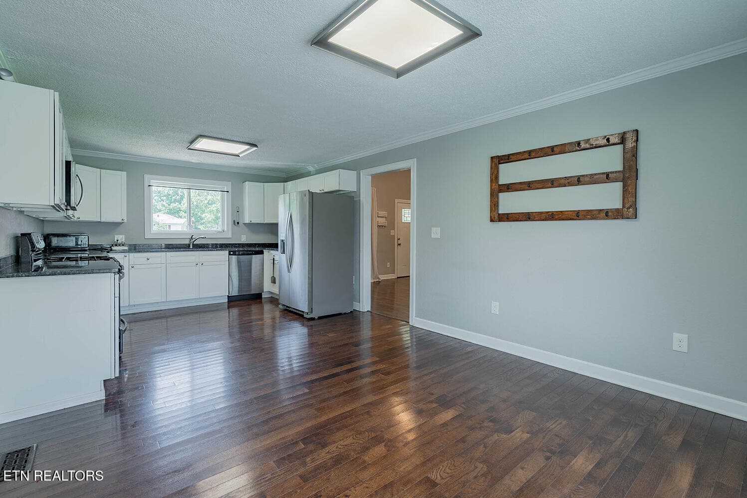 A7303871-HDR - 197 Liberty Rd, Wartburg, TN 37887, Wartburg