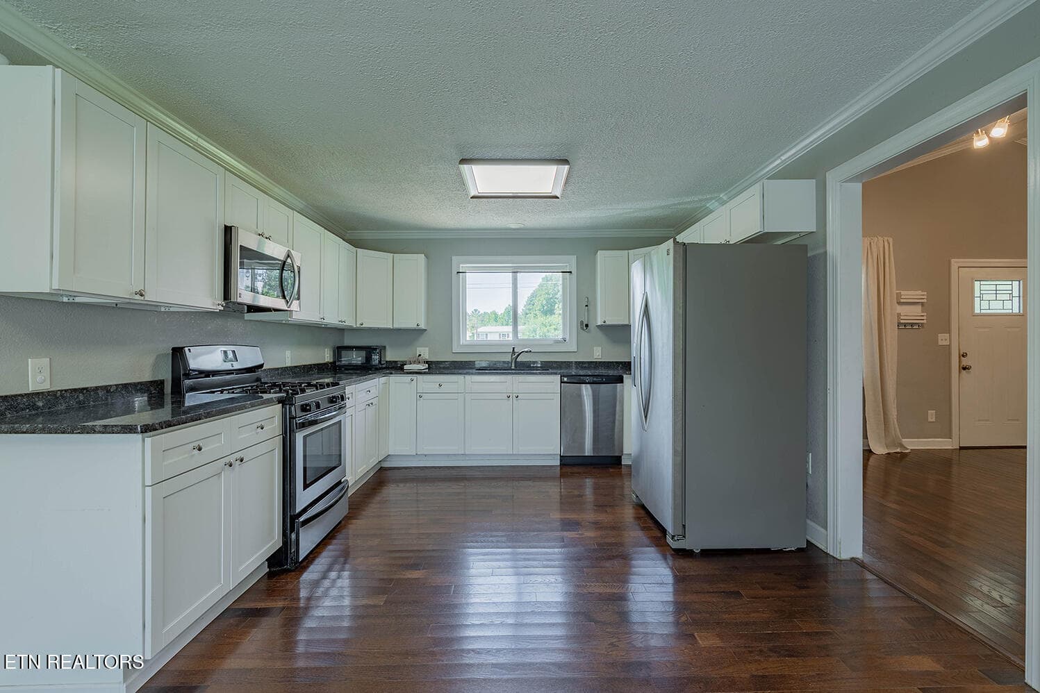 A7303874-HDR - 197 Liberty Rd, Wartburg, TN 37887, Wartburg