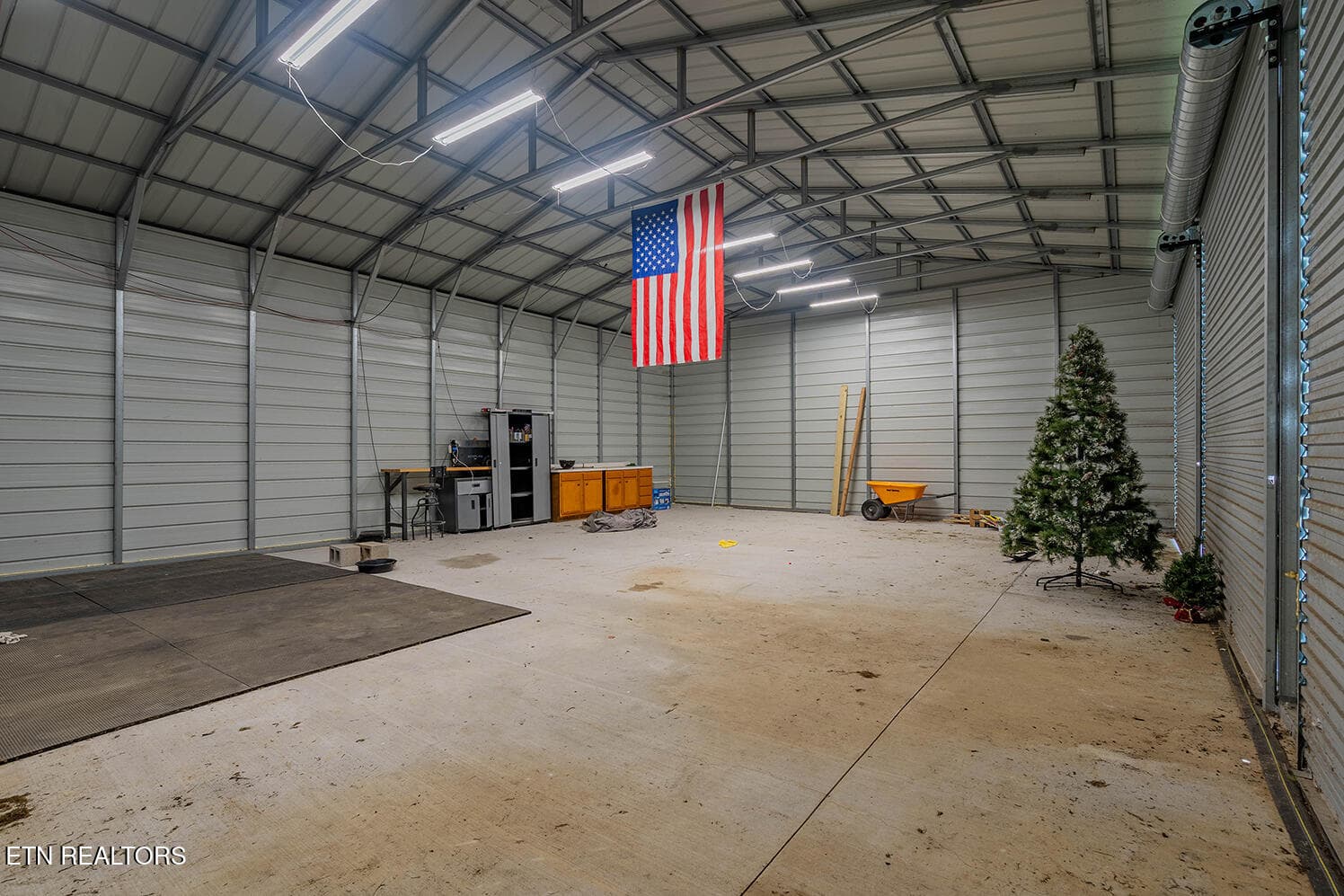 A7303907-HDR - 197 Liberty Rd, Wartburg, TN 37887, Wartburg