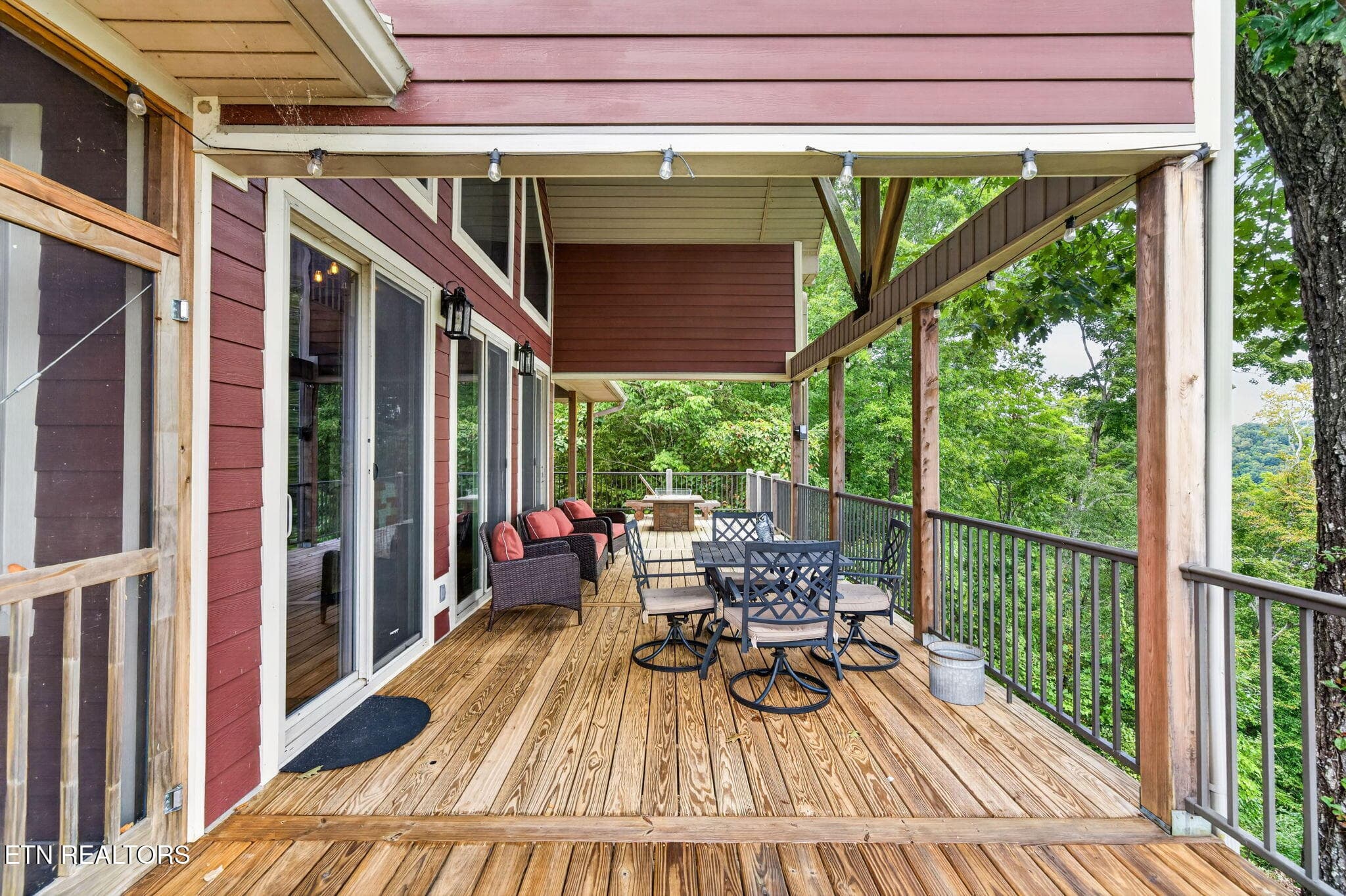 11-web-or-mls-2070 Holly Bend Dr_053_TNP - 2070 Holly Bend Drive, Byrdstown, TN 38549, Byrdstown