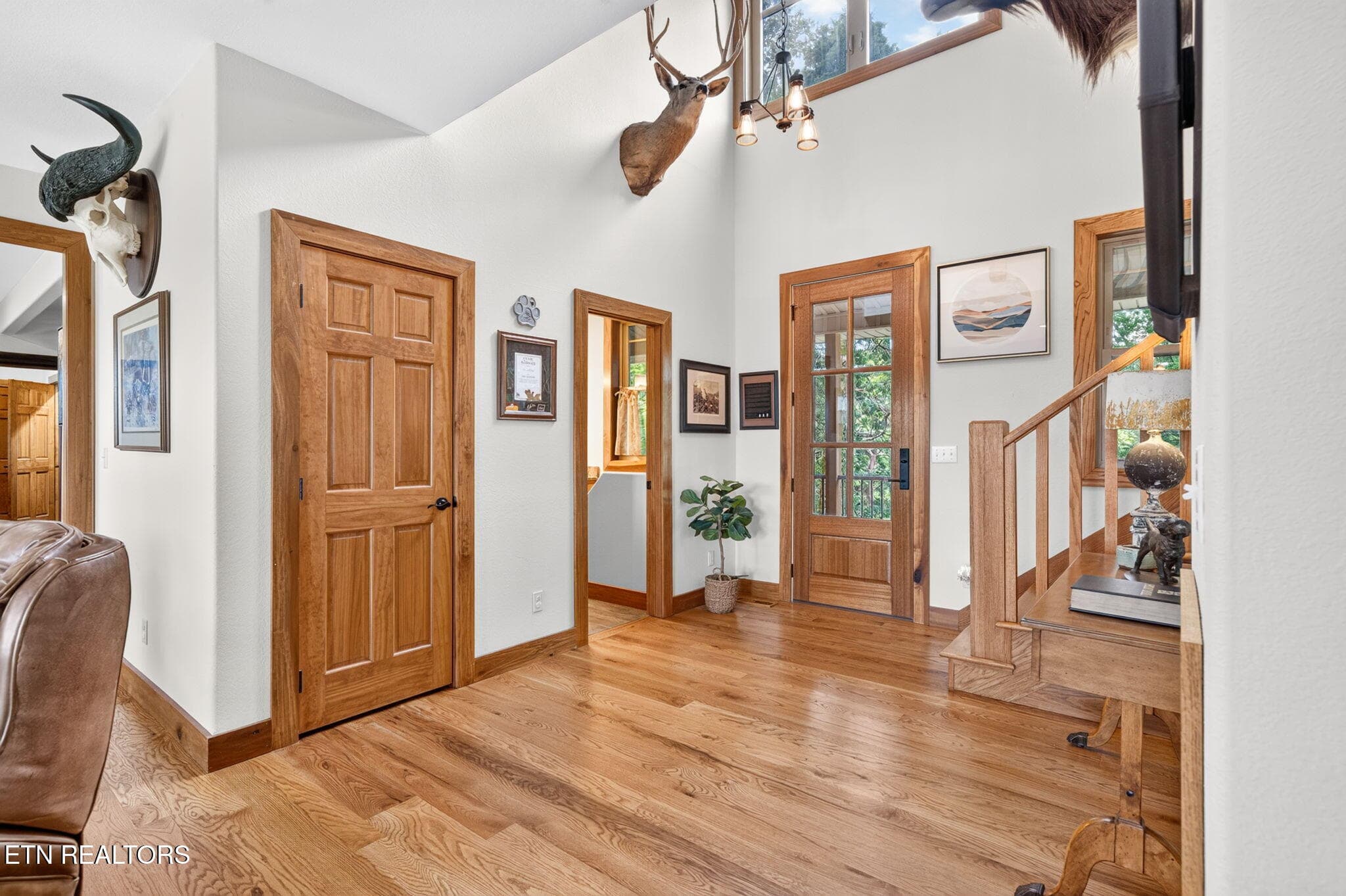21-web-or-mls-2070 Holly Bend Dr_102_TNP - 2070 Holly Bend Drive, Byrdstown, TN 38549, Byrdstown