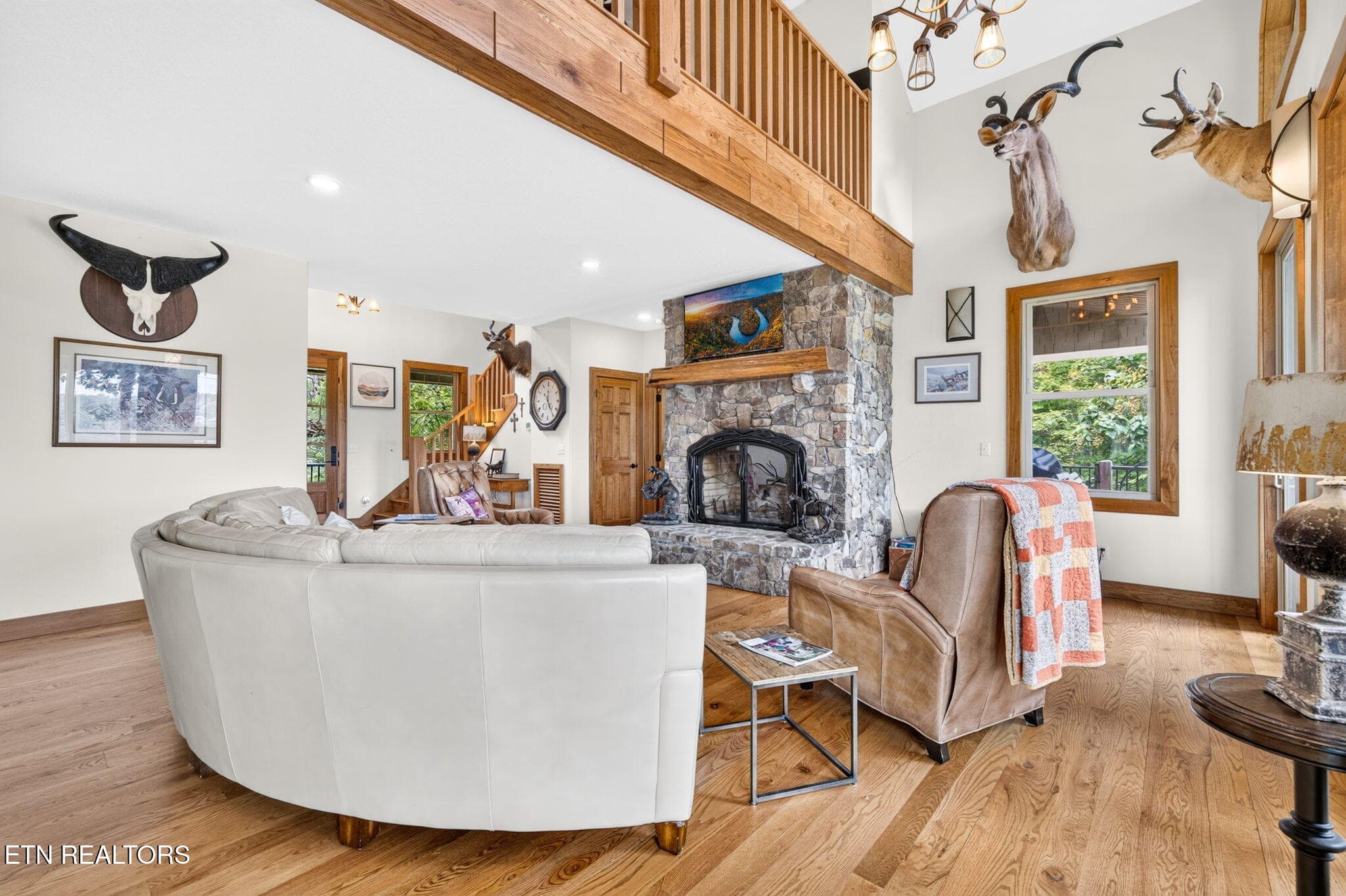 34-web-or-mls-2070 Holly Bend Dr_166_TNP - 2070 Holly Bend Drive, Byrdstown, TN 38549, Byrdstown
