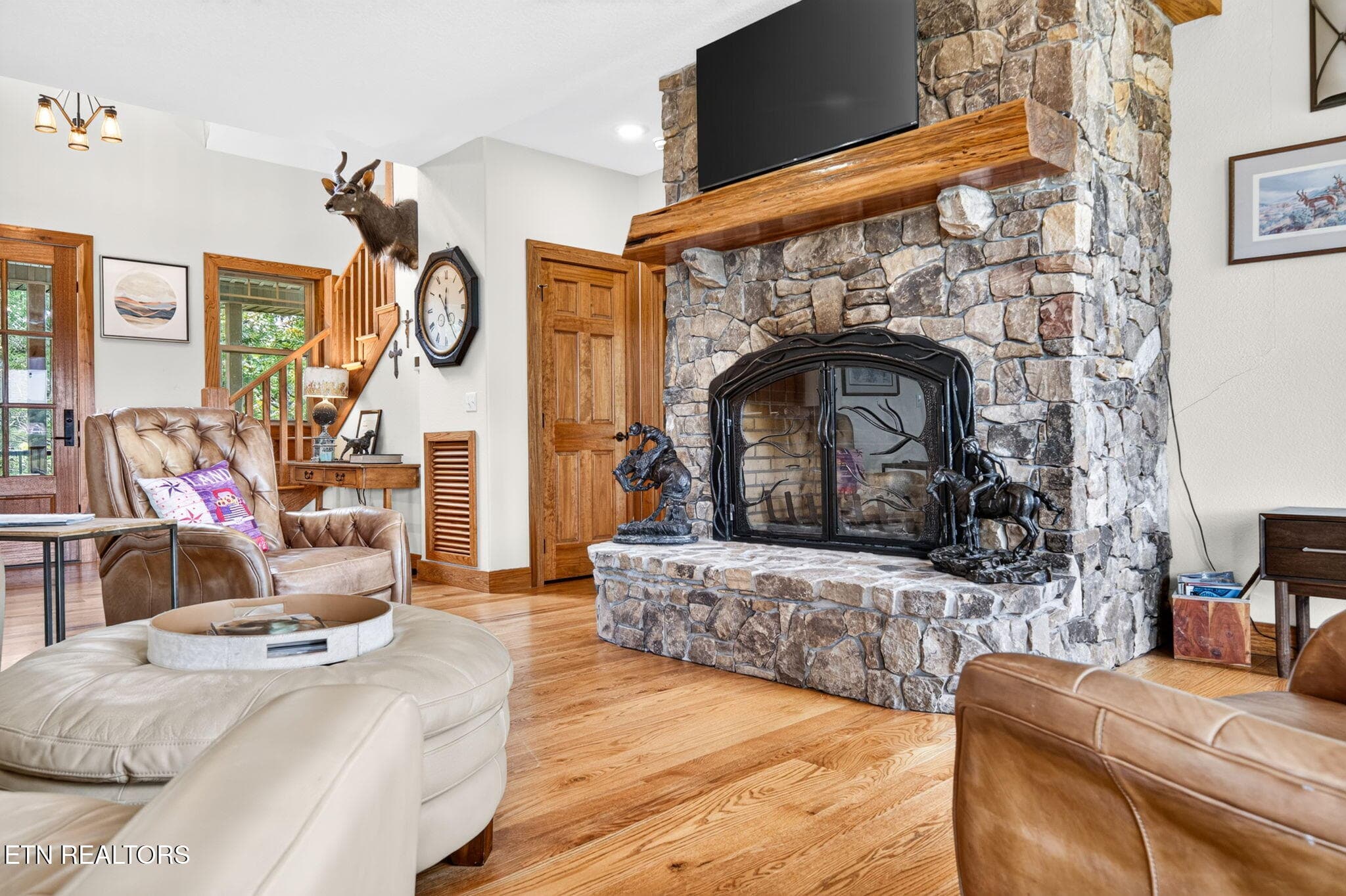 35-web-or-mls-2070 Holly Bend Dr_171_TNP - 2070 Holly Bend Drive, Byrdstown, TN 38549, Byrdstown