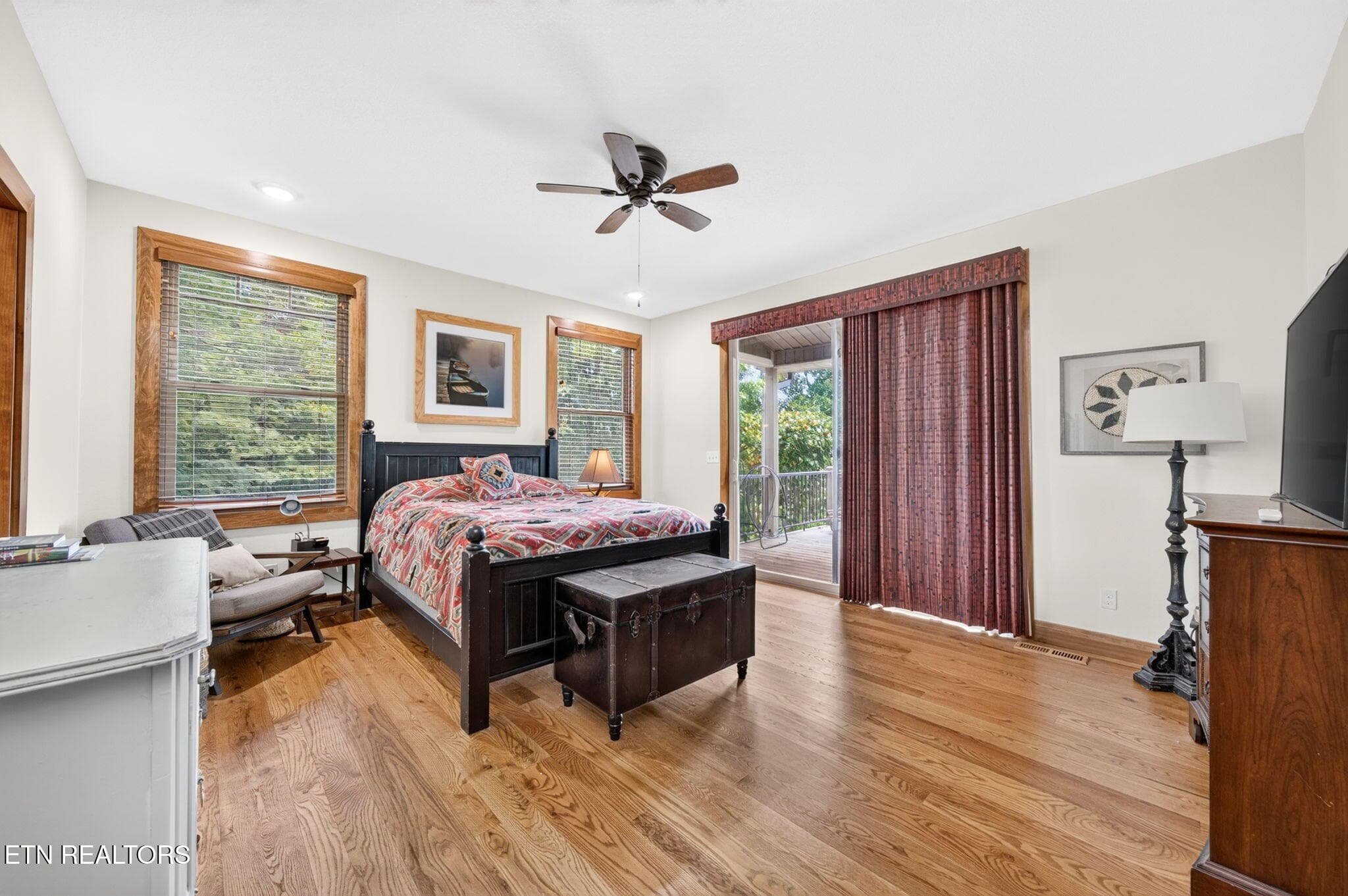 36-web-or-mls-2070 Holly Bend Dr_177_TNP - 2070 Holly Bend Drive, Byrdstown, TN 38549, Byrdstown
