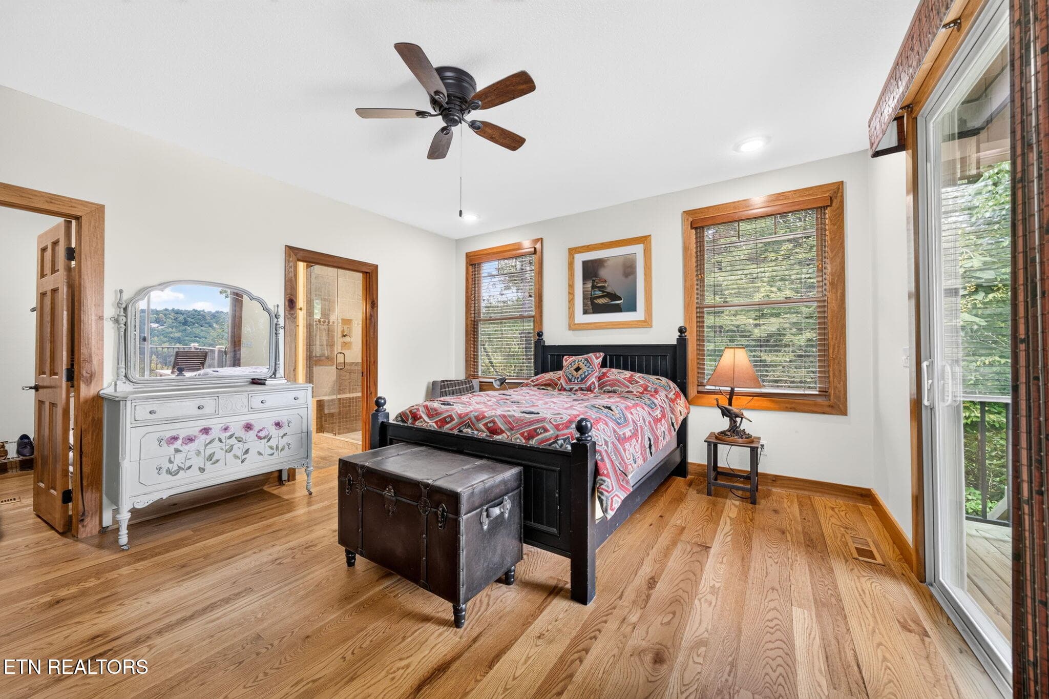 37-web-or-mls-2070 Holly Bend Dr_184_TNP - 2070 Holly Bend Drive, Byrdstown, TN 38549, Byrdstown