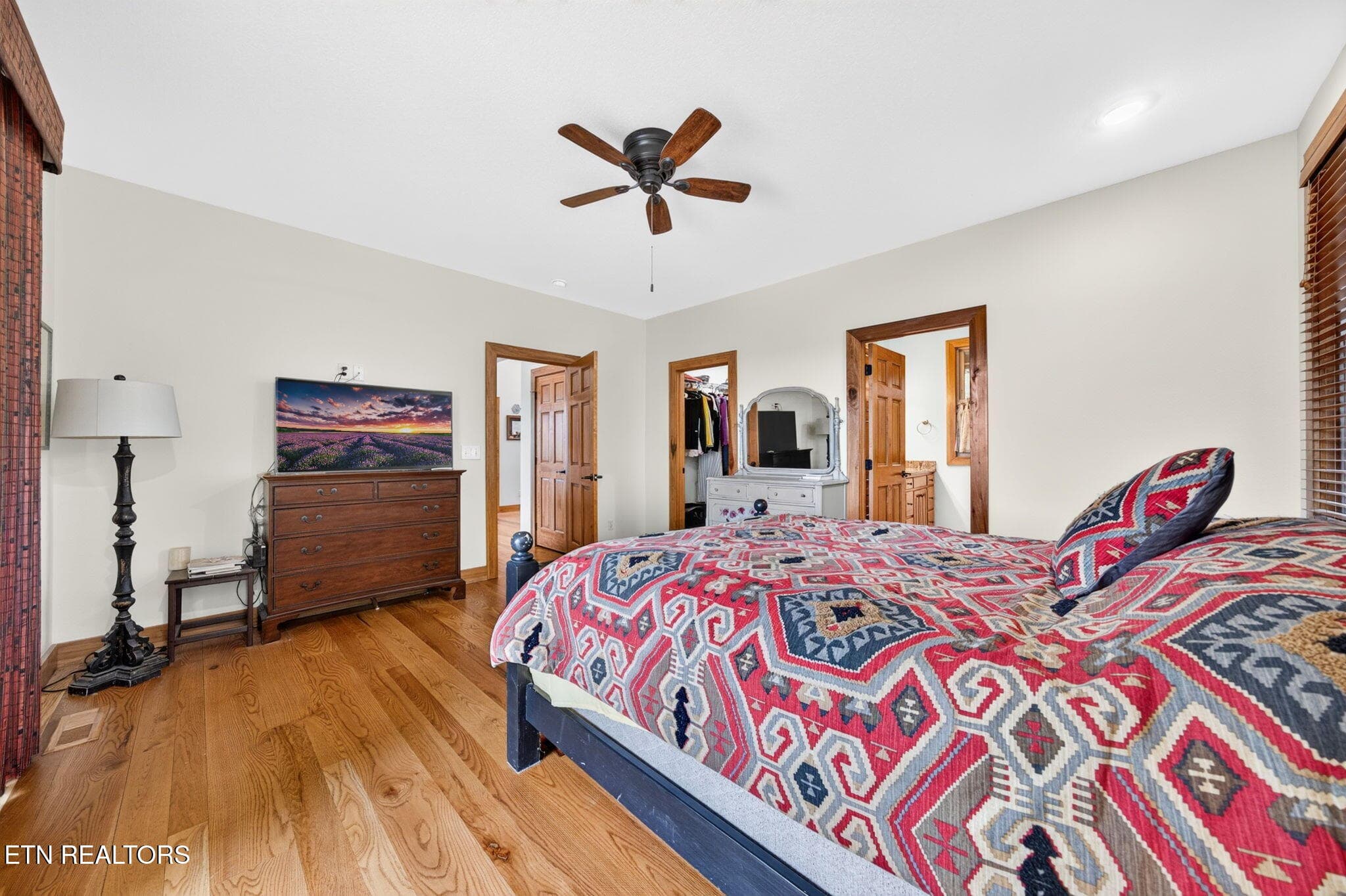 38-web-or-mls-2070 Holly Bend Dr_186_TNP - 2070 Holly Bend Drive, Byrdstown, TN 38549, Byrdstown