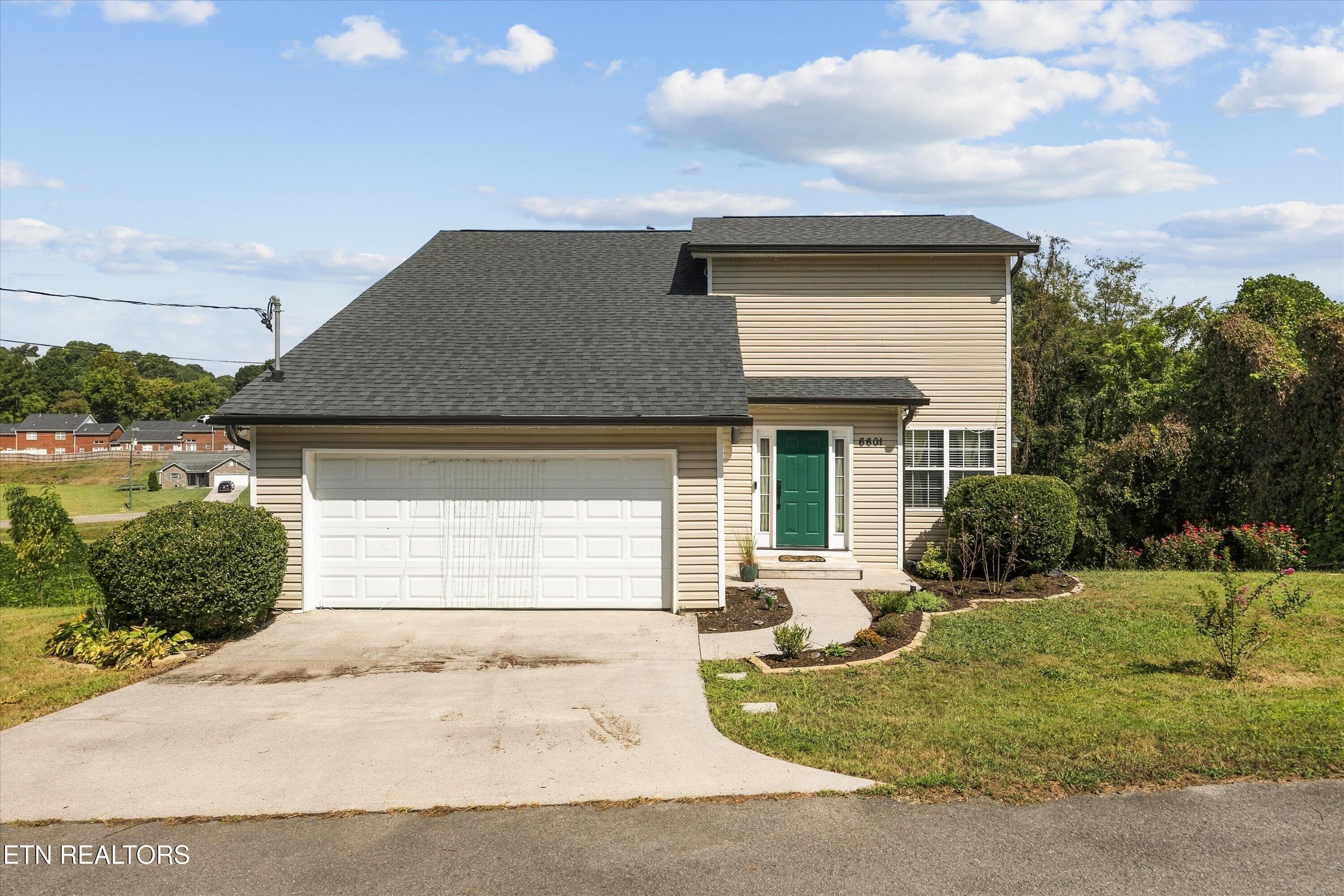 6601 Sedgefield Drive, Knoxville, TN 37923