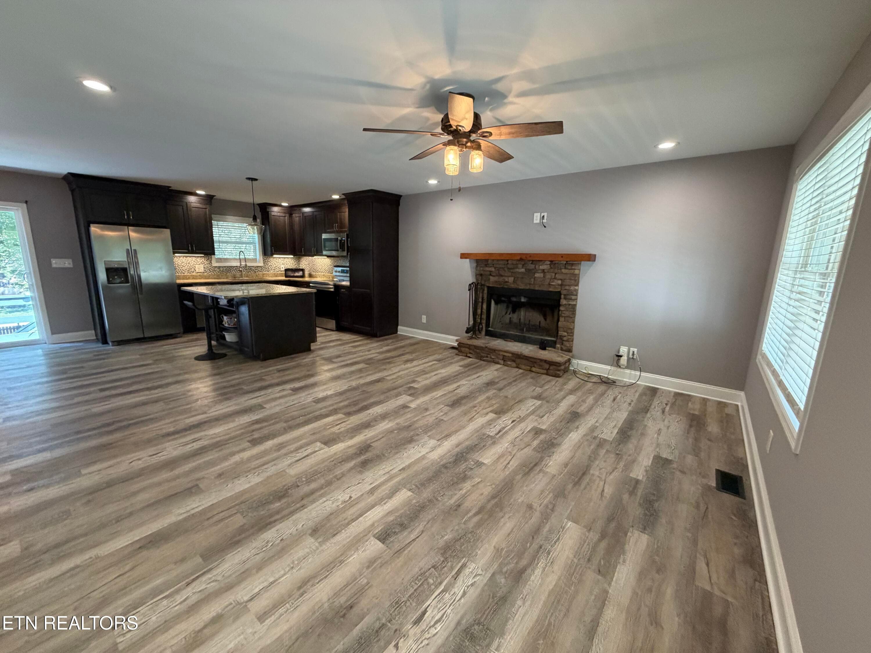 Living Room - 1113 E Woodshire Drive, Knoxville, TN 37922, Knoxville