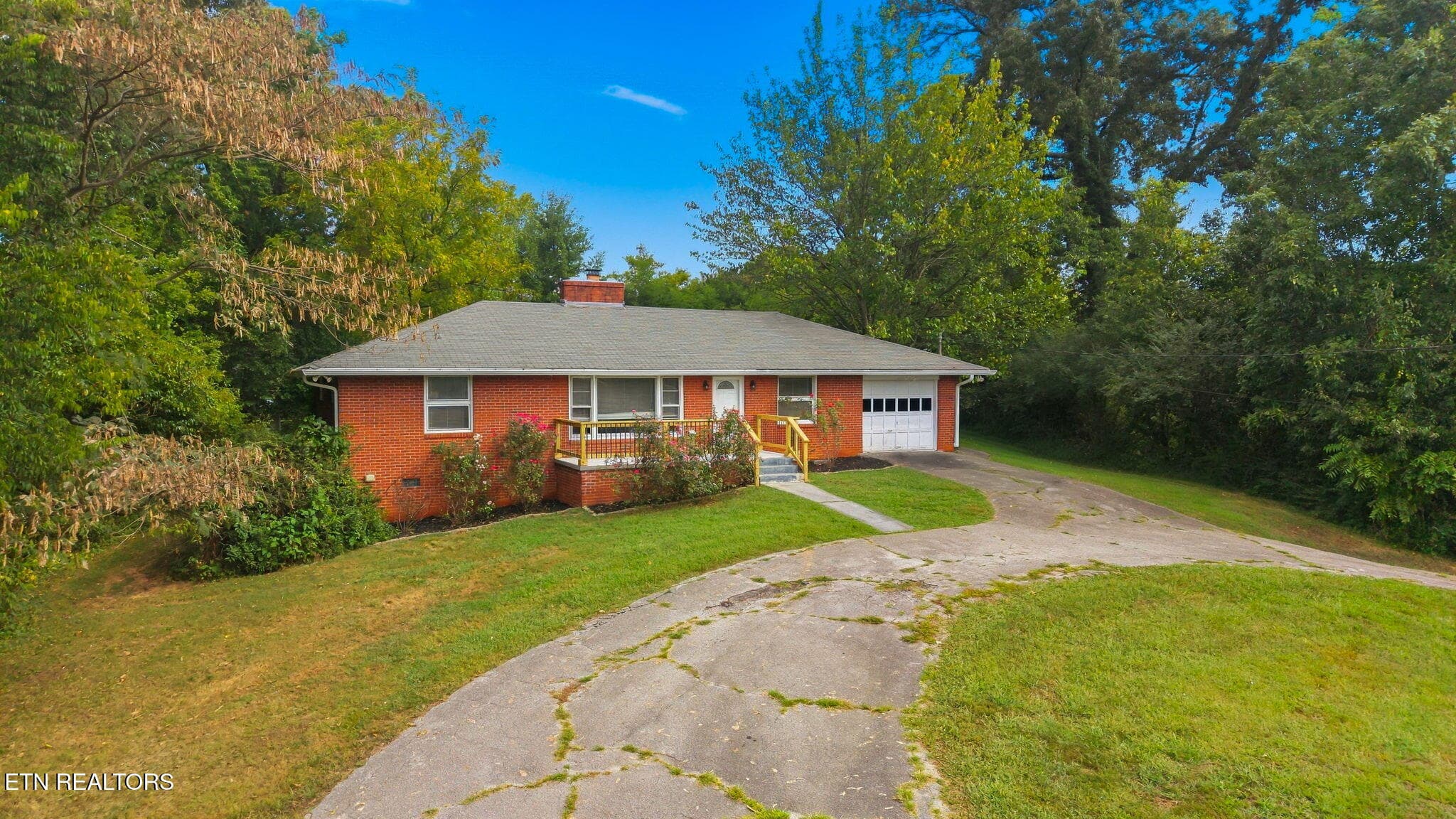 3-web-or-mls-Front_Exterior-3 - 3103 Spicewood Lane, Knoxville, TN 37921, Knoxville