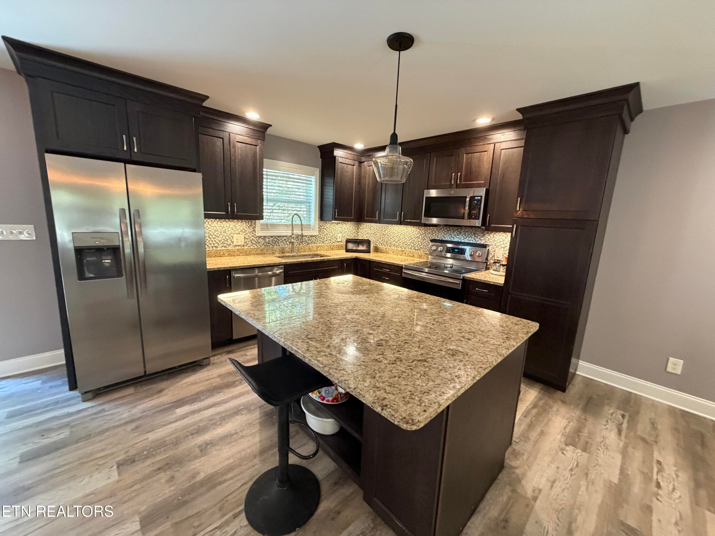 Kitchen - 1113 E Woodshire Drive, Knoxville, TN 37922, Knoxville