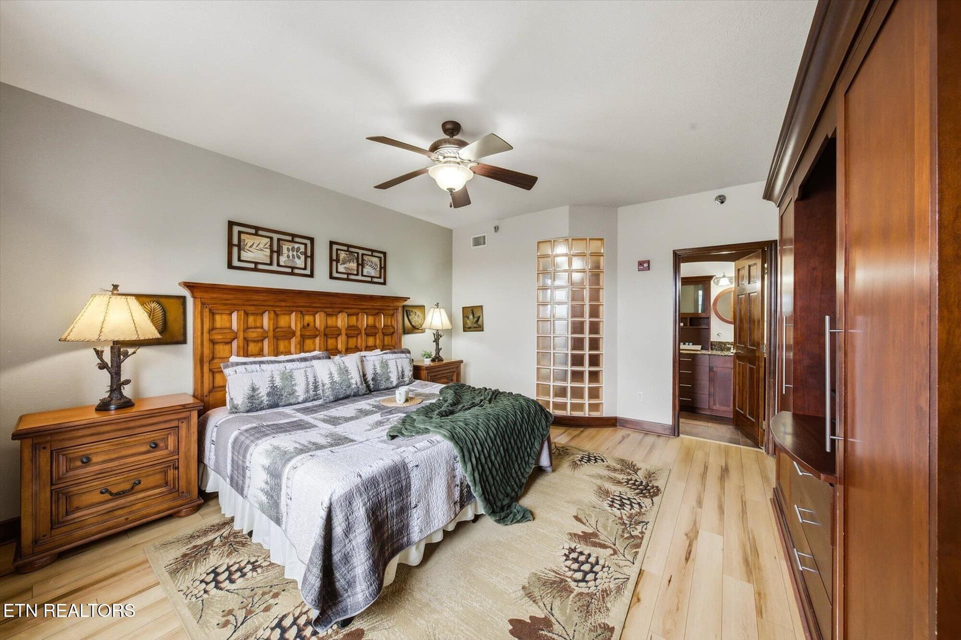 31-410-Big-Bear-Wy-3005-Pigeon-Forge-TN- - 410 Big Bear Way UNIT 3005, Pigeon Forge, TN 37863