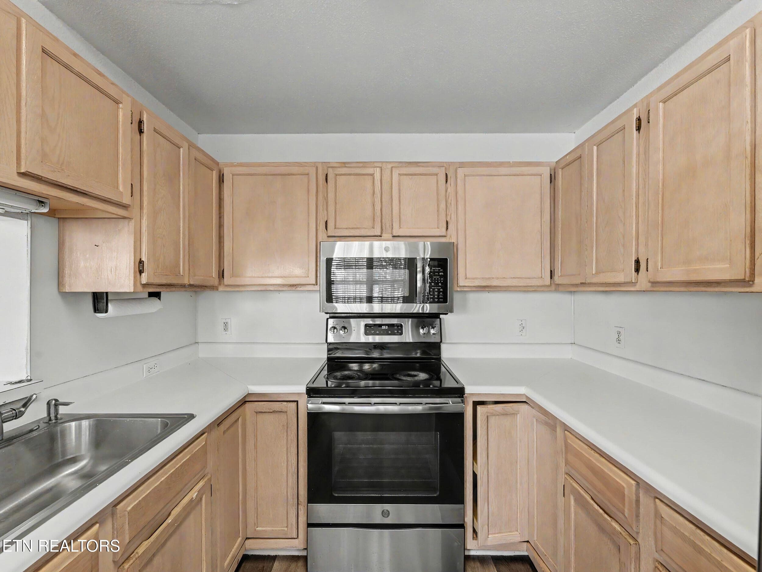 37_img_0423_ (1) lr - 8553 Wisteria Way, Knoxville, TN 37931, Knoxville