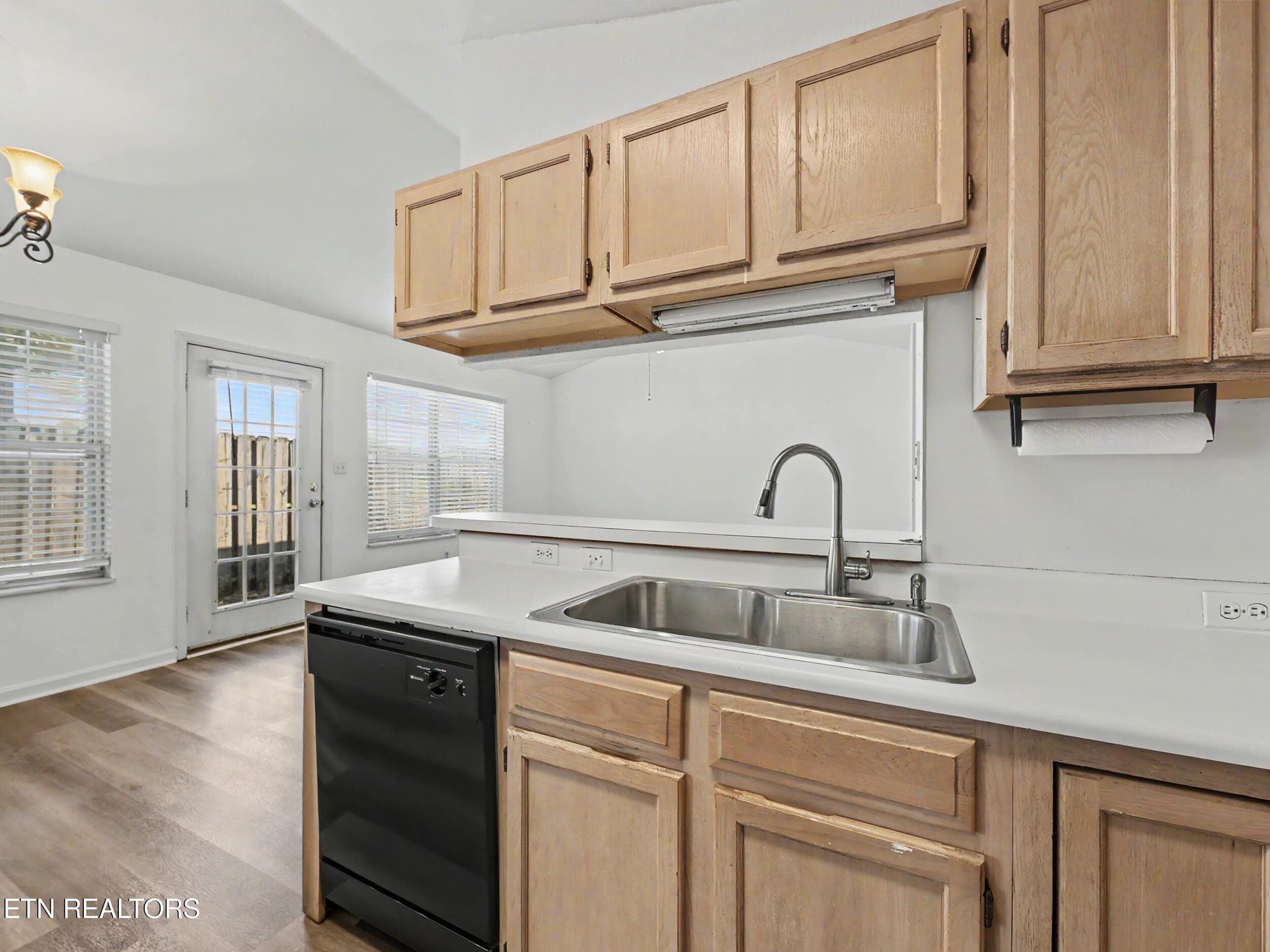 14_img_0428 - 8553 Wisteria Way, Knoxville, TN 37931, Knoxville