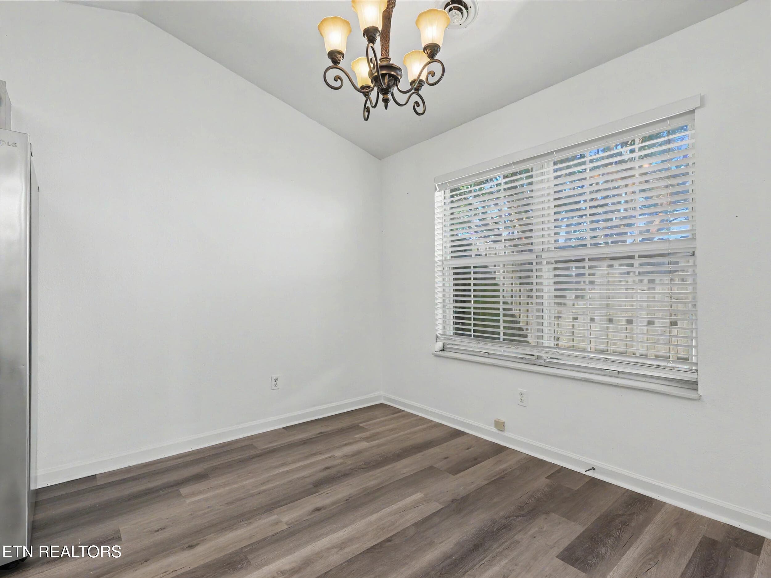 9_img_0398 - 8553 Wisteria Way, Knoxville, TN 37931, Knoxville