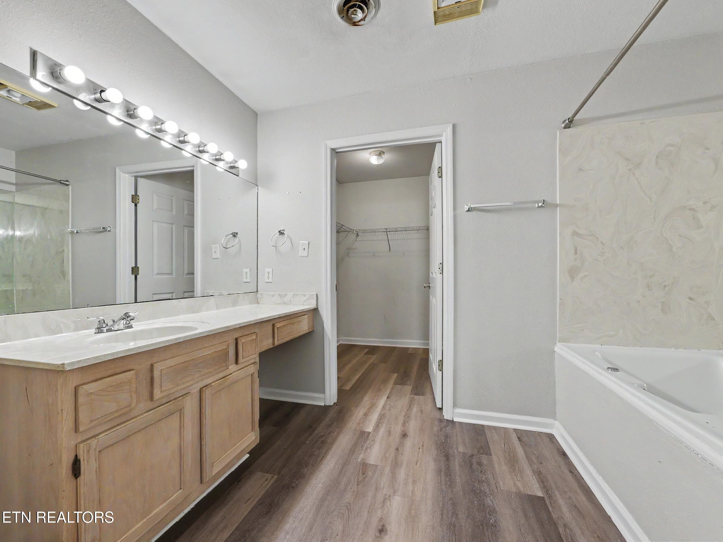 29_img_0363 - 8553 Wisteria Way, Knoxville, TN 37931, Knoxville
