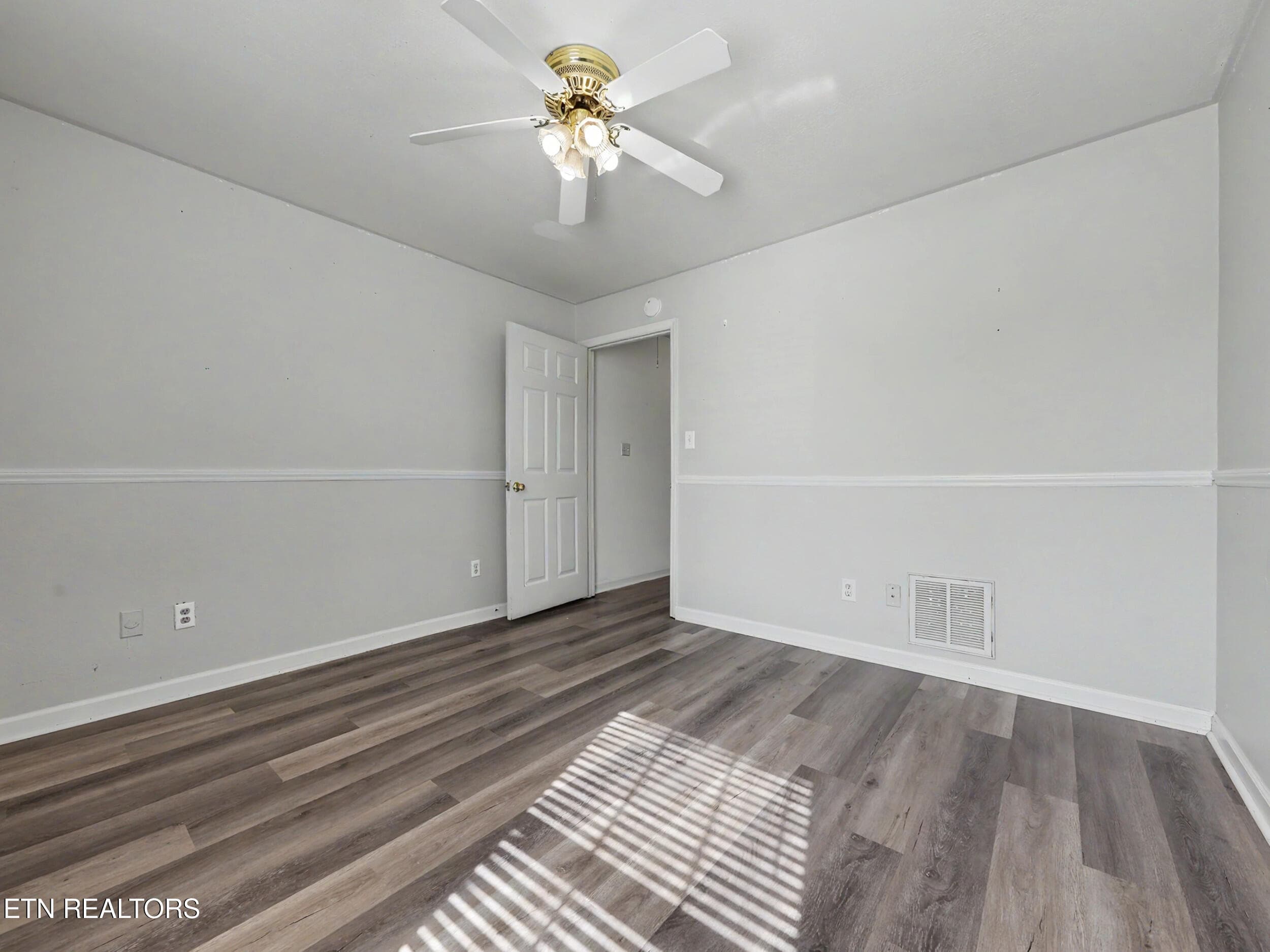 22_img_0328 - 8553 Wisteria Way, Knoxville, TN 37931, Knoxville