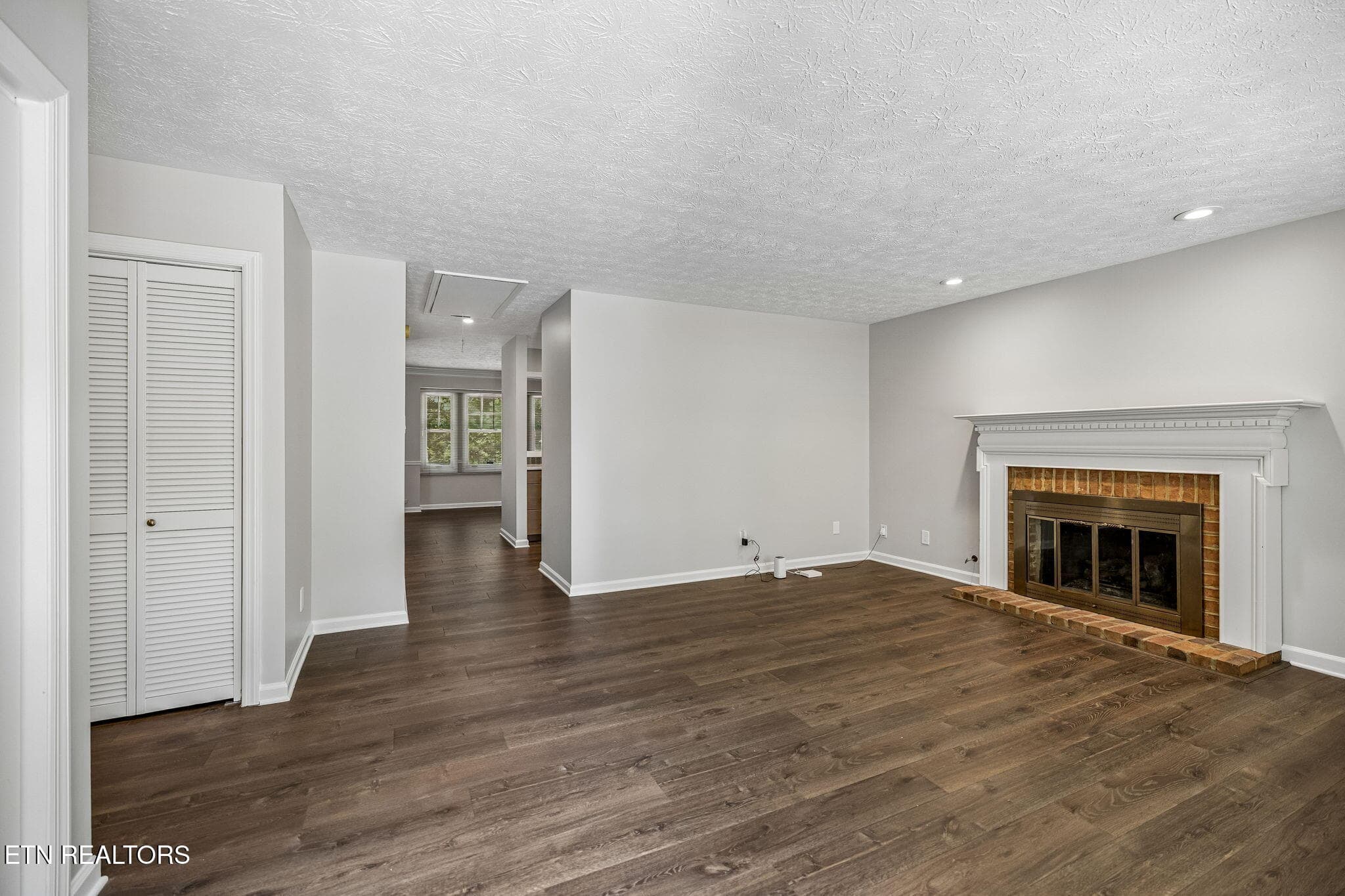 24-1125 Greywood Dr - 024 - 1125 Greywood Drive, Knoxville, TN 37923, Knoxville
