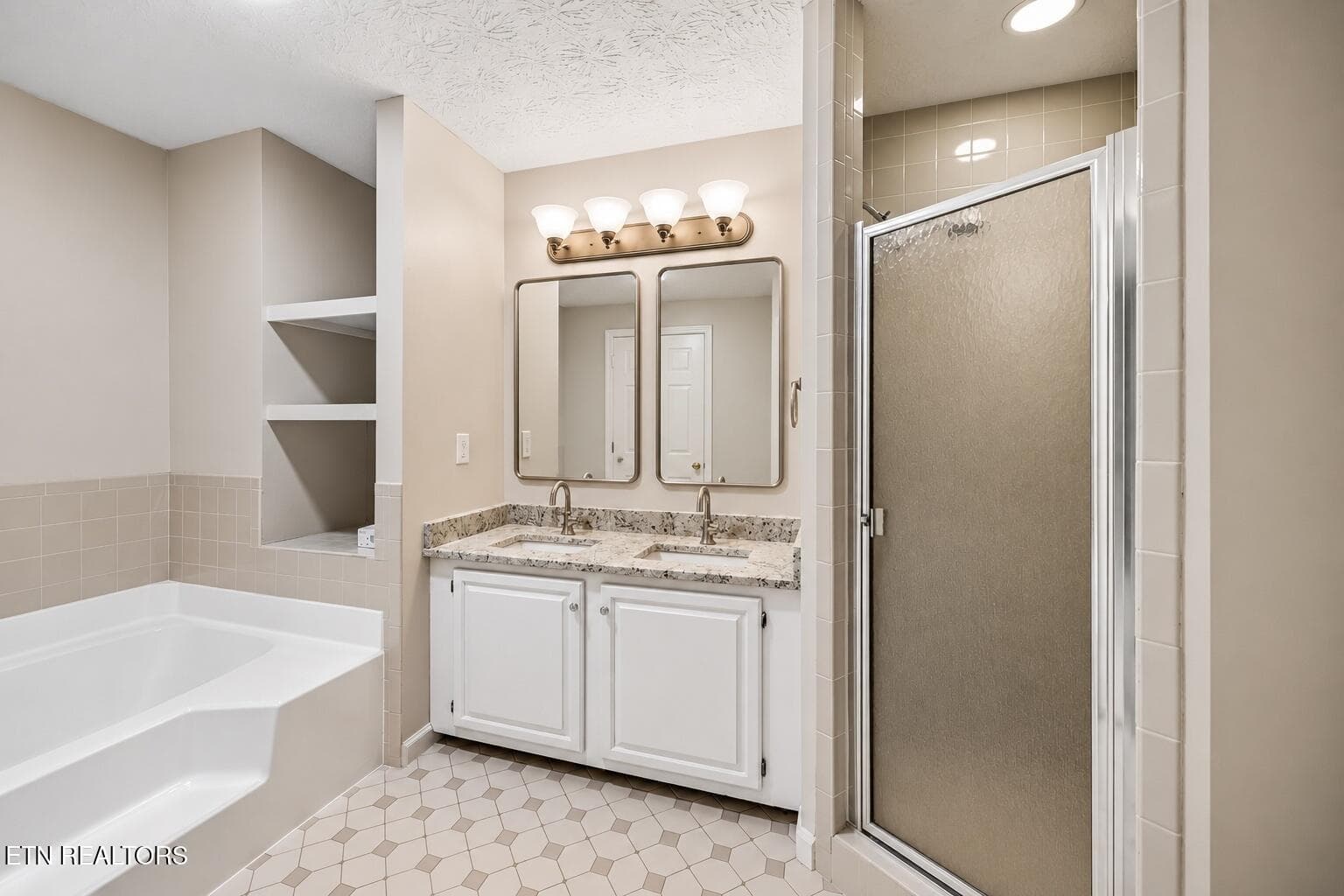 bathroom_double_mirrors - 1125 Greywood Drive, Knoxville, TN 37923, Knoxville