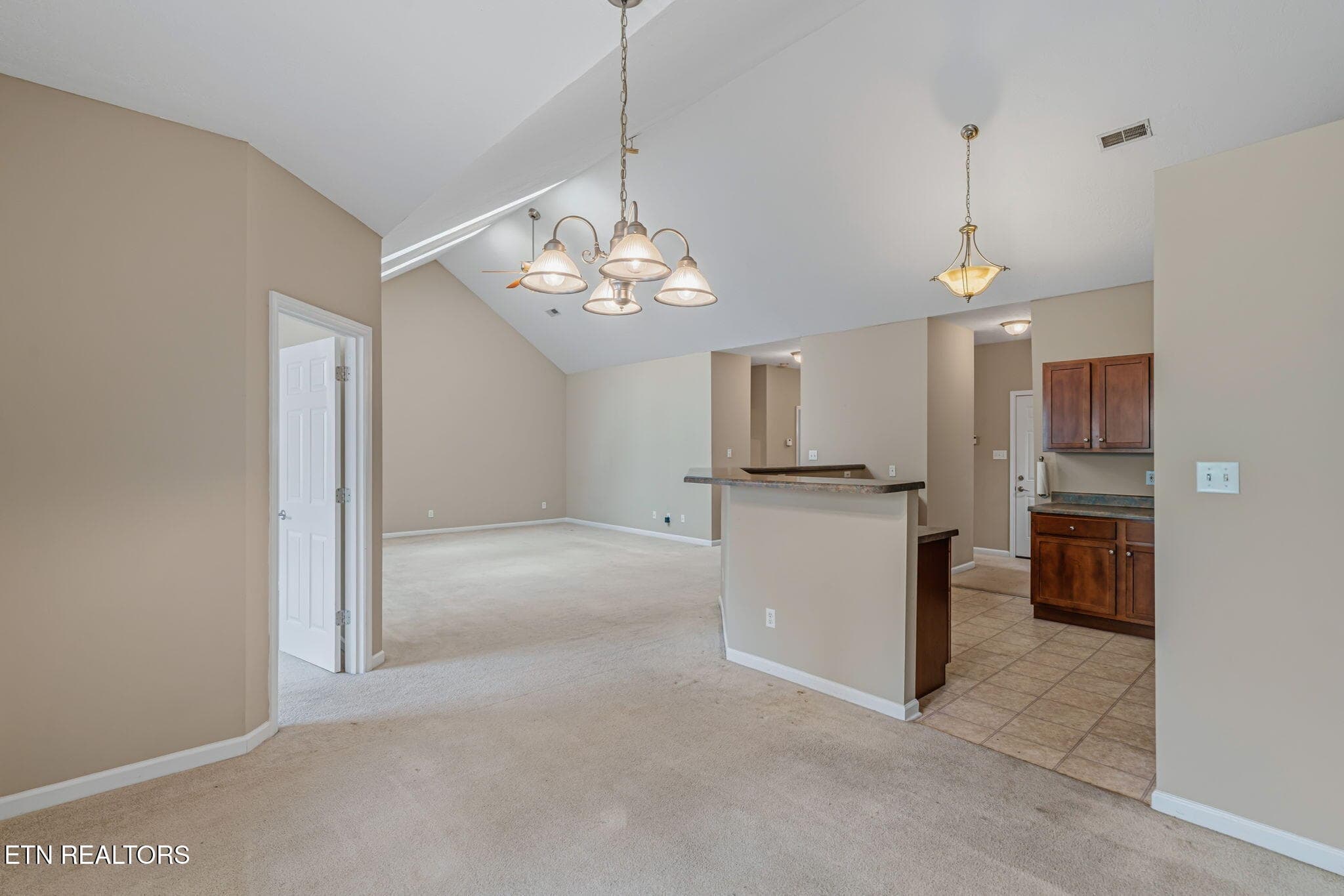 12-web-or-mls-923 Webster Grove Lane-12 - 923 Webster Groves Lane, Knoxville, TN 37909, Knoxville