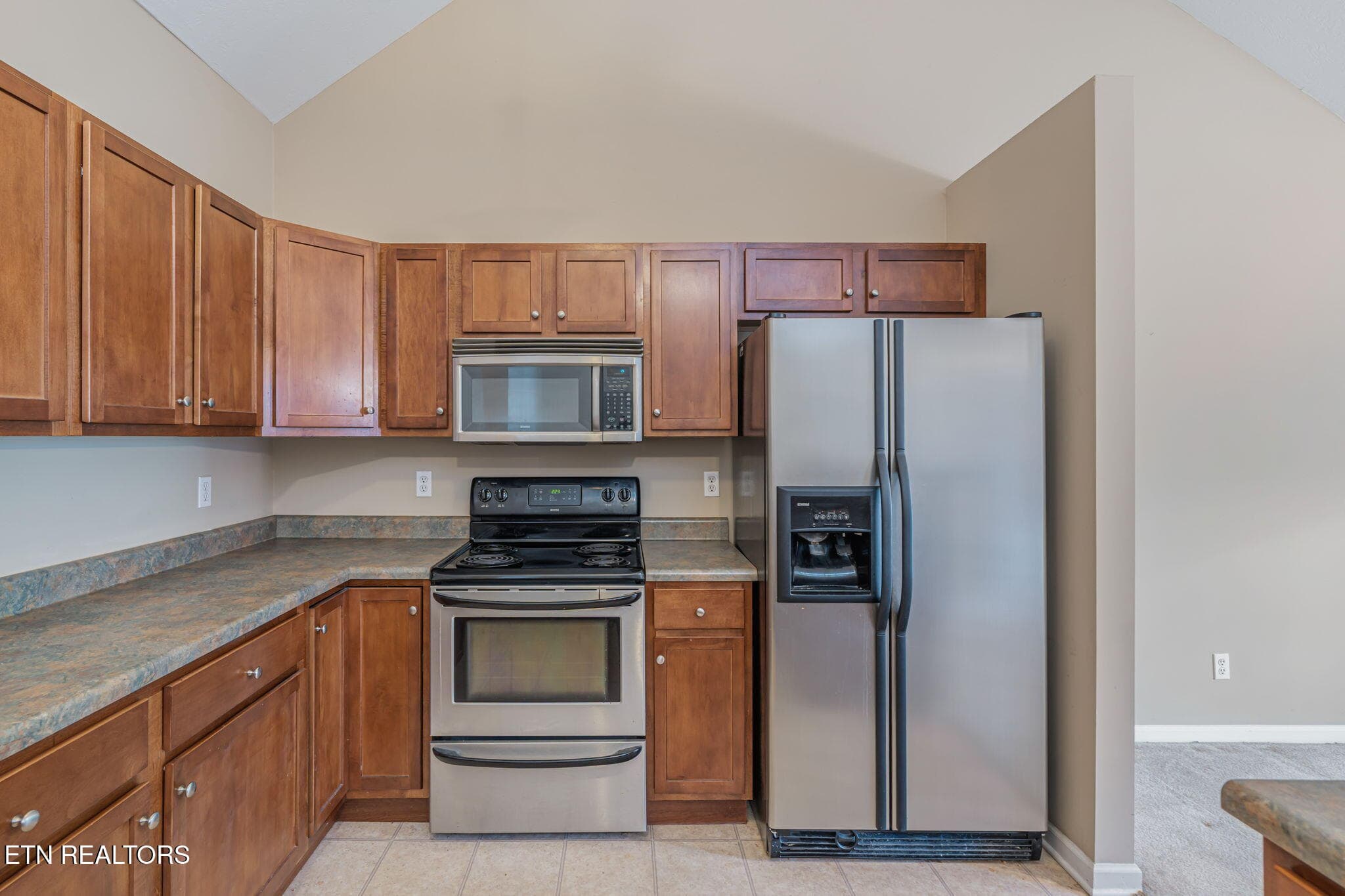 16-web-or-mls-923 Webster Grove Lane-16 - 923 Webster Groves Lane, Knoxville, TN 37909, Knoxville