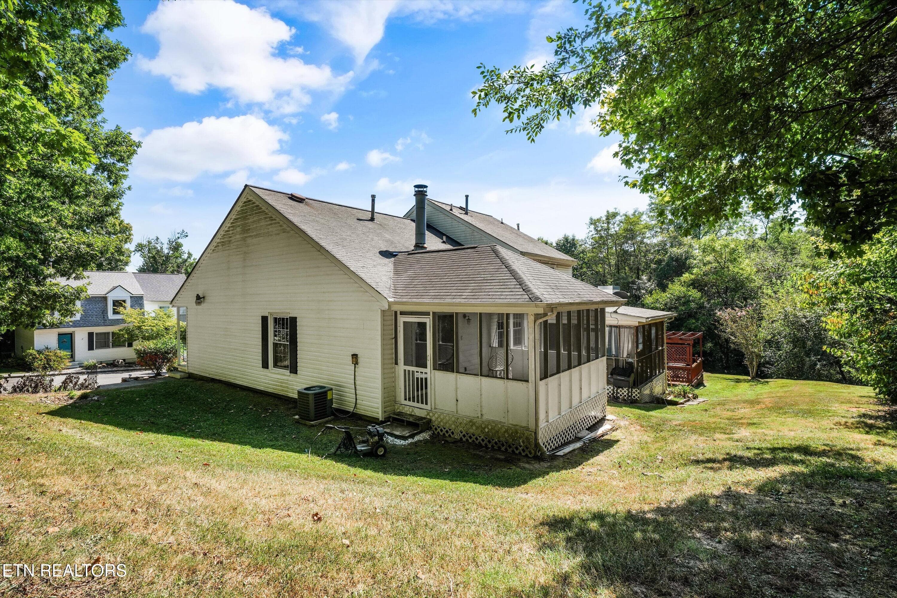 31-3847 Tambark Dr NE 06 - 3847 Tambark Drive, Knoxville, TN 37917