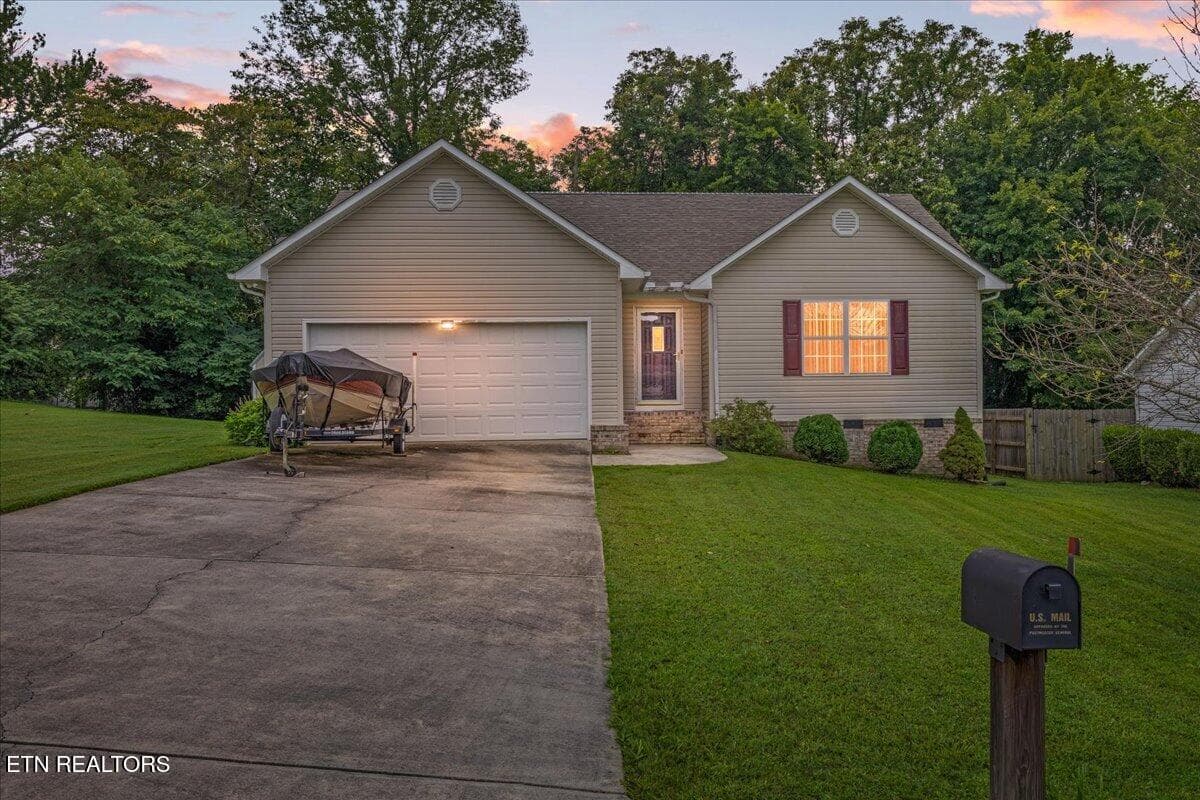 2912 Windsock Lane, Knoxville, TN 37924