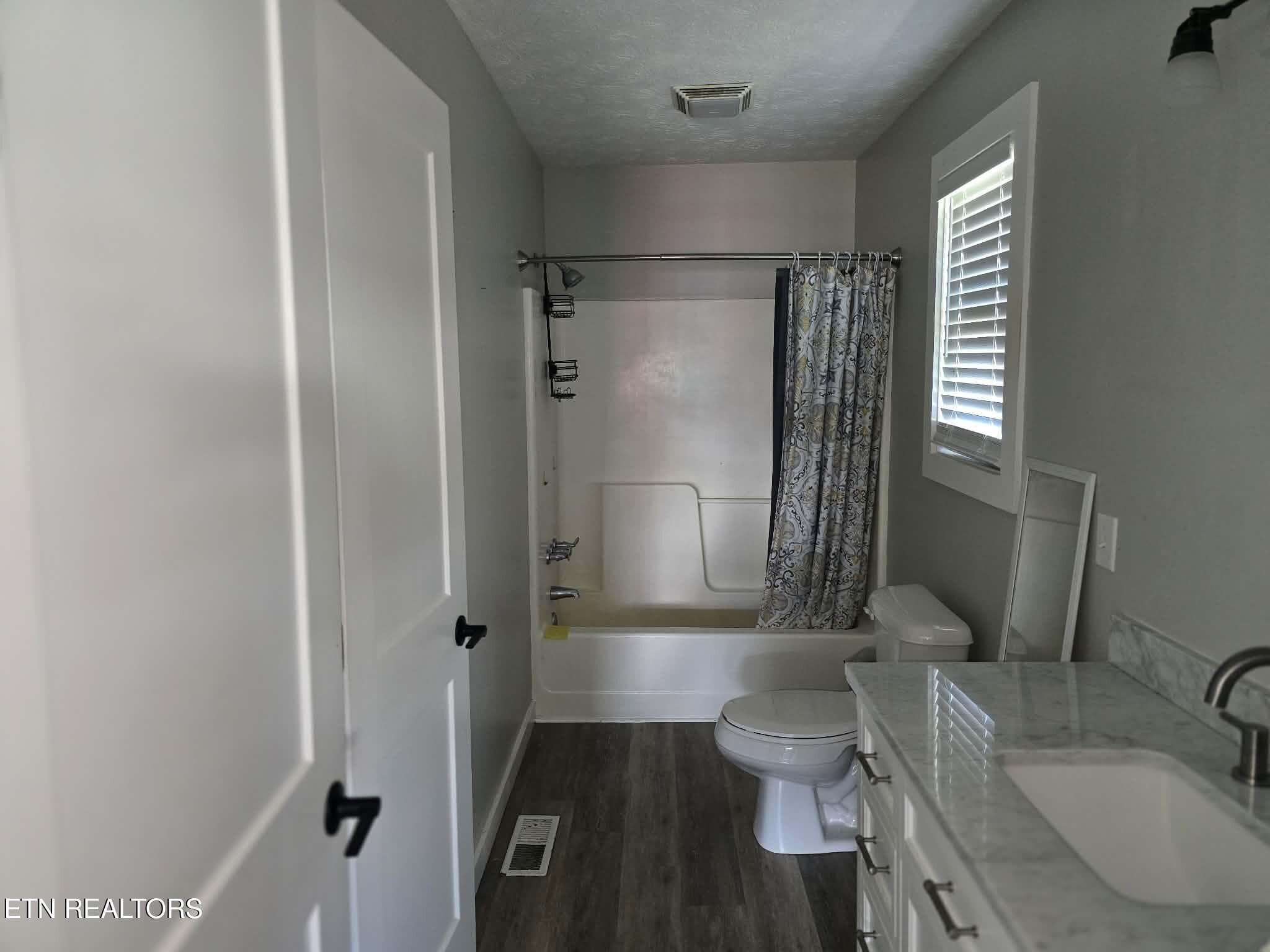 f945e579-eb3b-43ea-959d-efd1060154ea - 172 Liberty St, Jacksboro, TN 37757, Jacksboro