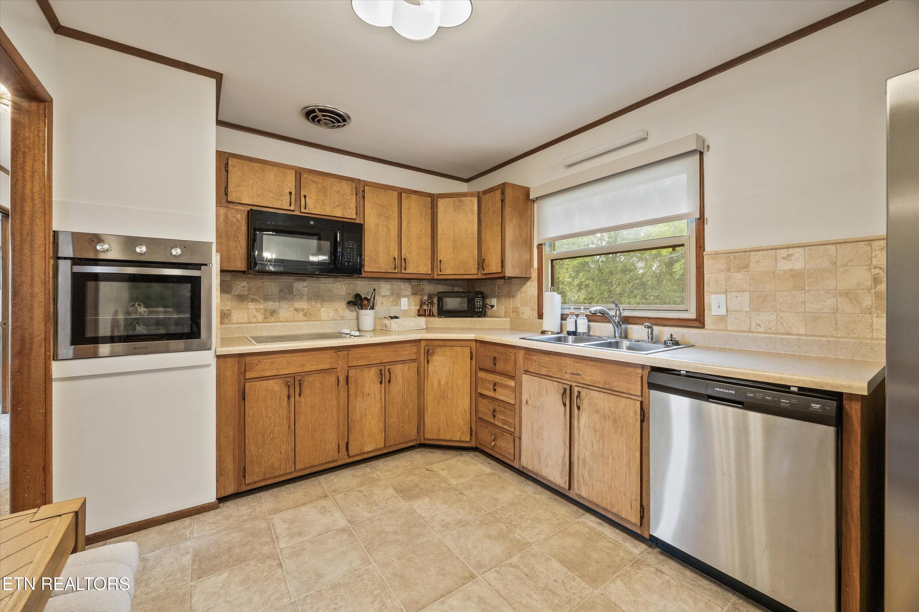 16-4913 Gettysburg Rd10 - 4913 Gettysburg Rd, Knoxville, TN 37921, Knoxville