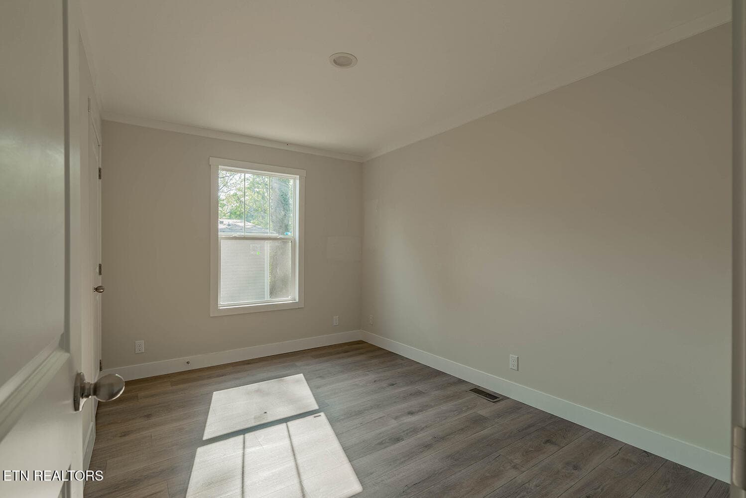 A7304327-HDR - 3821 Bonnie View Ave, Knoxville, TN 37914, Knoxville
