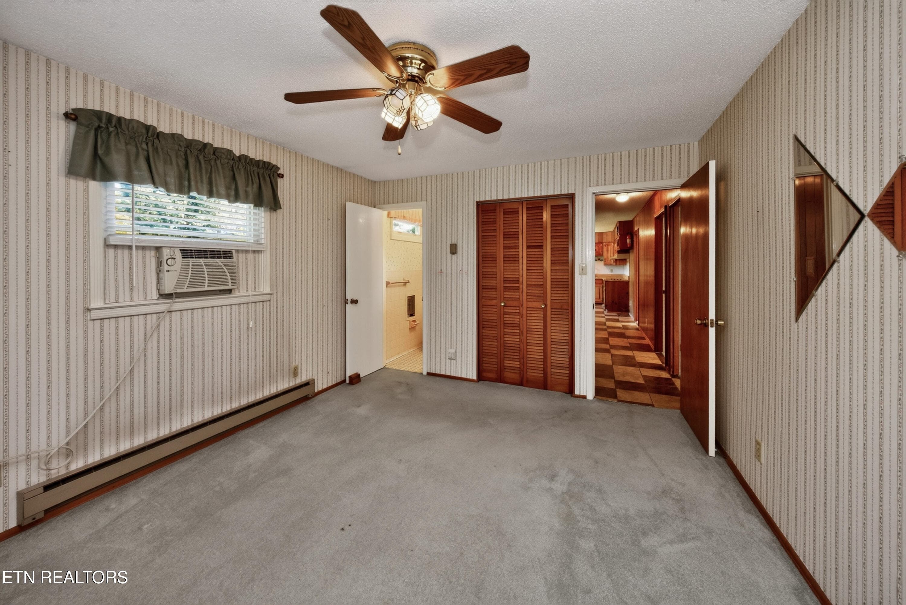 Primary Bedroom - 12401 Buttermilk Rd, Knoxville, TN 37932, Knoxville